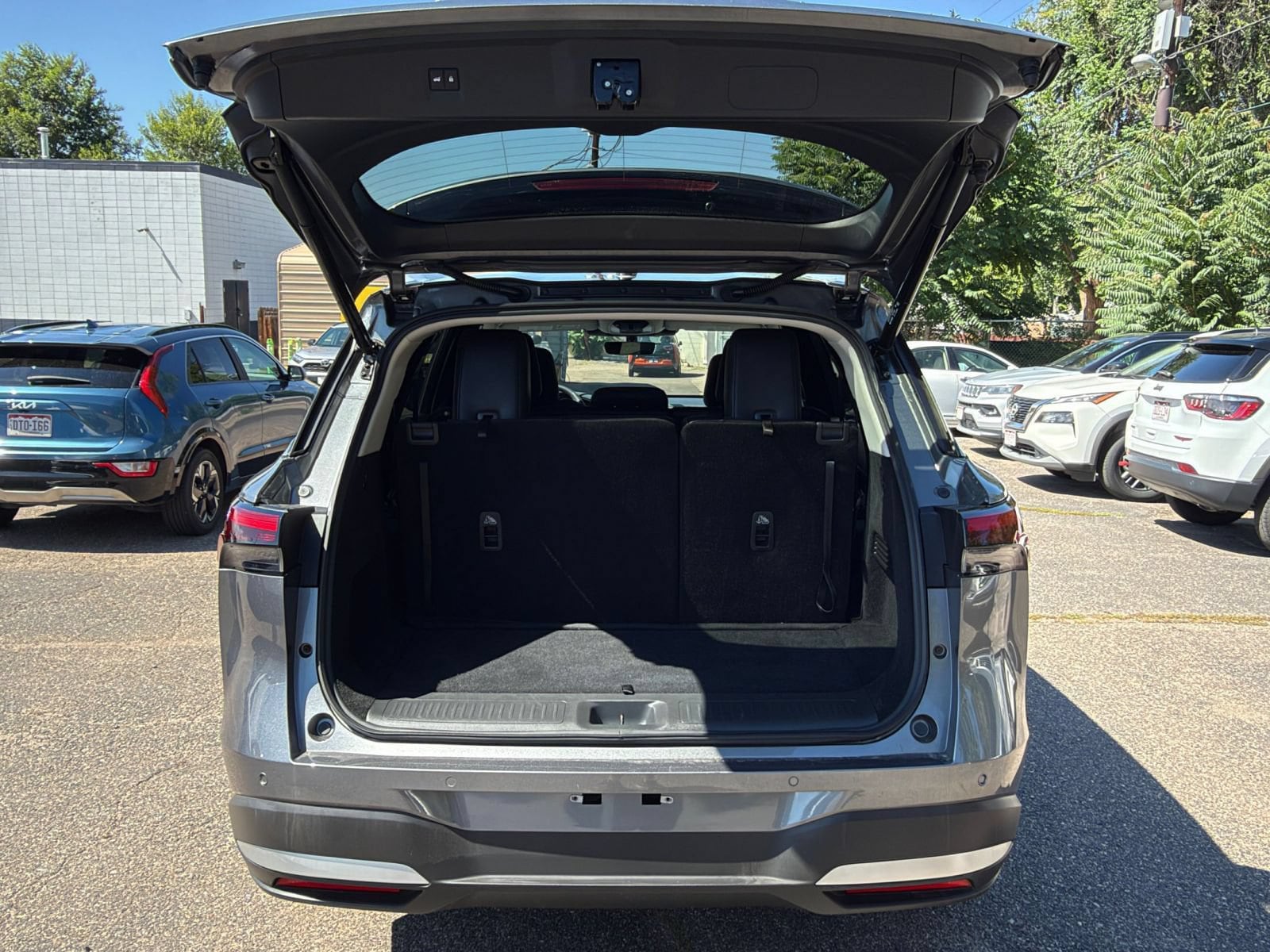 Thumbnail: 2026 INFINITI QX60 - 31