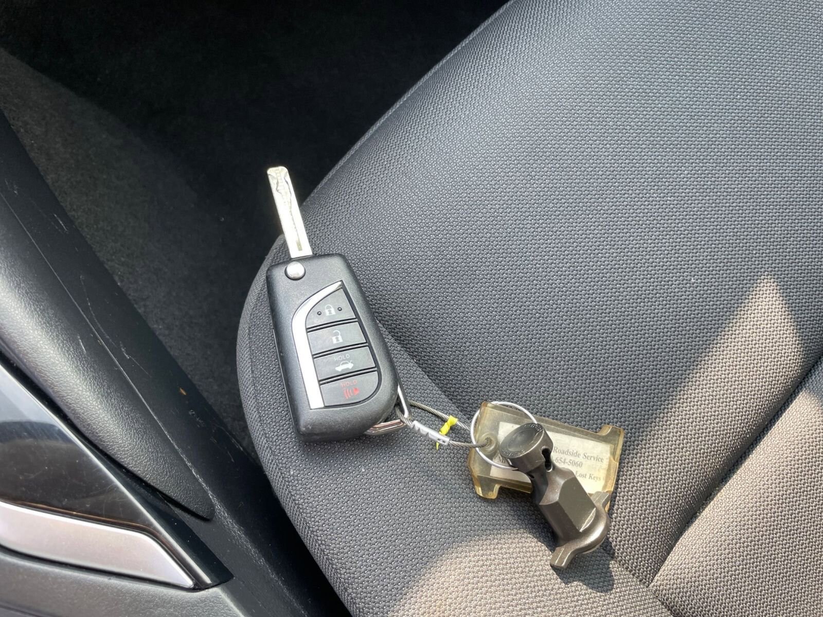 Thumbnail: 2024 Toyota Corolla - 22