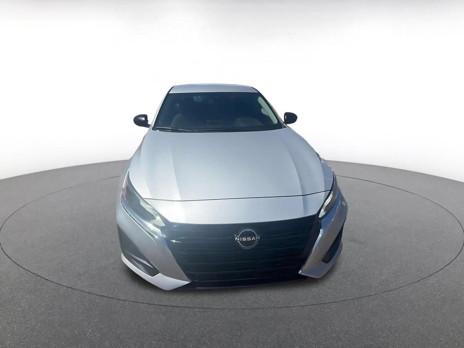Thumbnail: 2025 Nissan Altima - 4