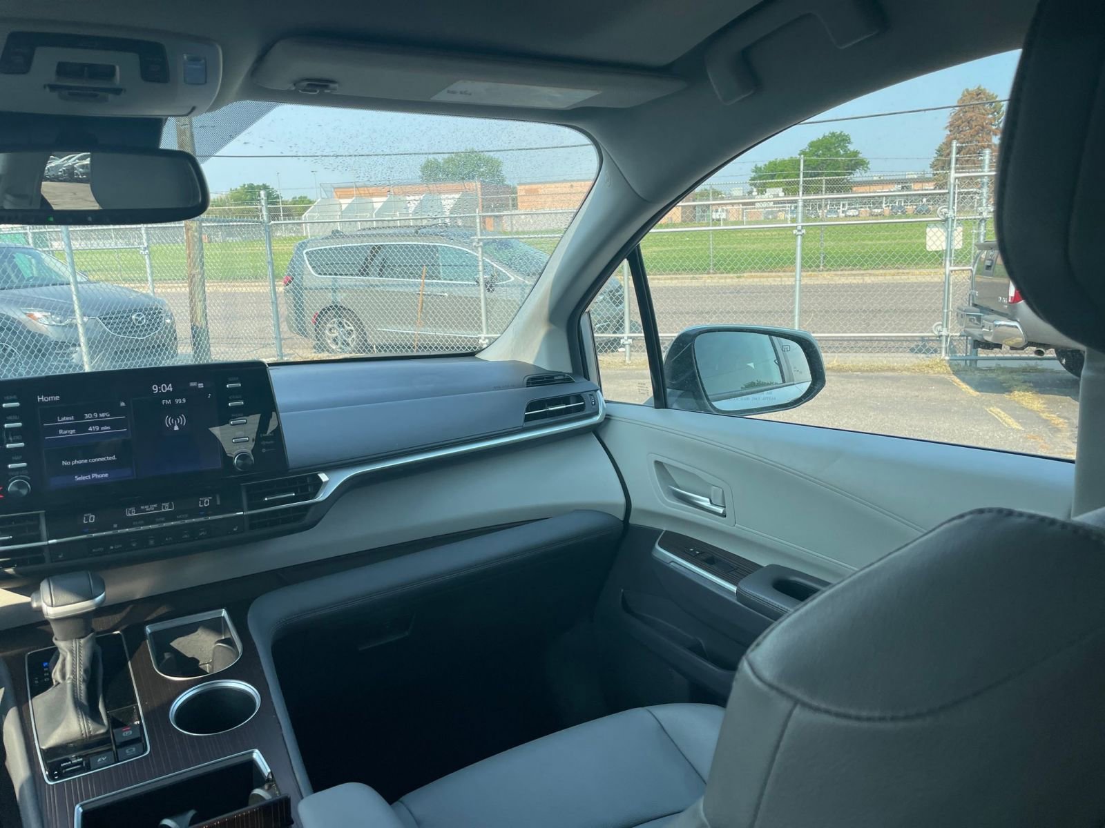 Thumbnail: 2024 Toyota Sienna - 35