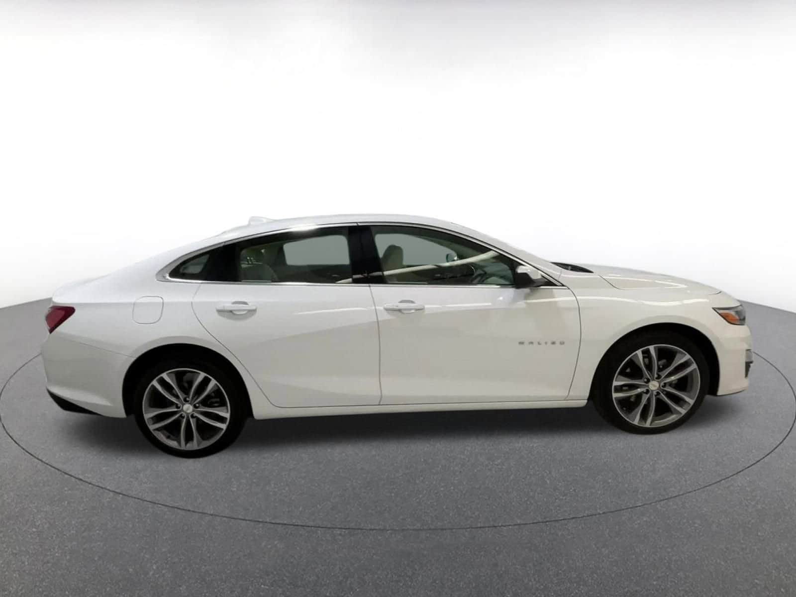 2024 Chevrolet Malibu LT 16