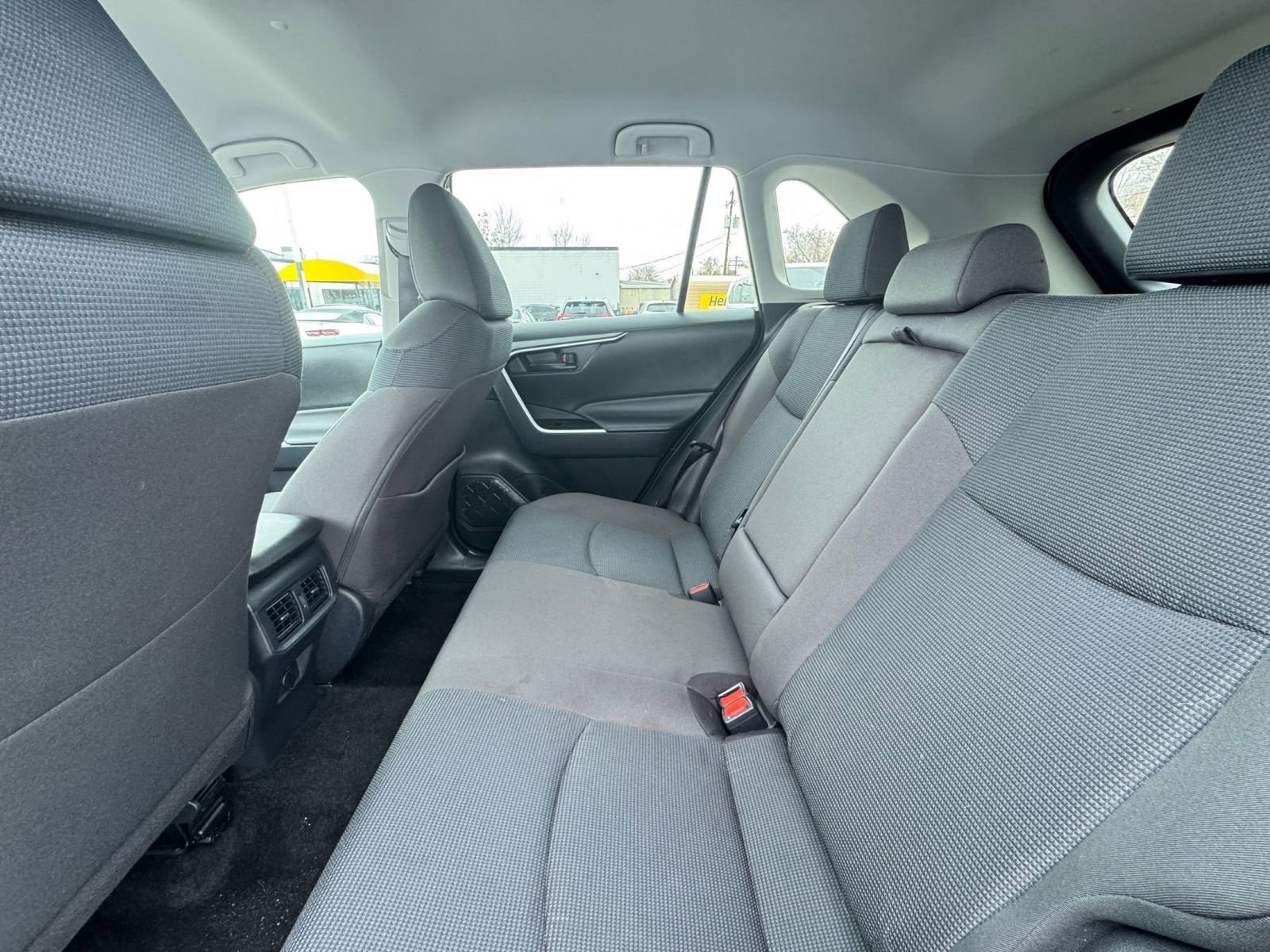 Thumbnail: 2025 Toyota RAV4 - 24