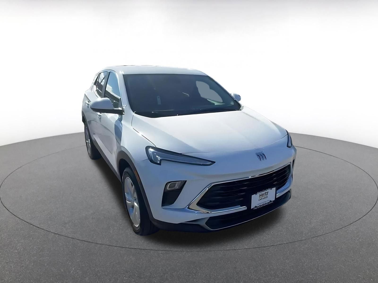 Thumbnail: 2025 Buick Encore GX - 3