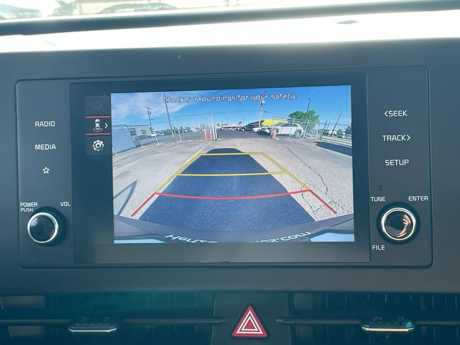 Thumbnail: 2024 Kia Sportage - 17