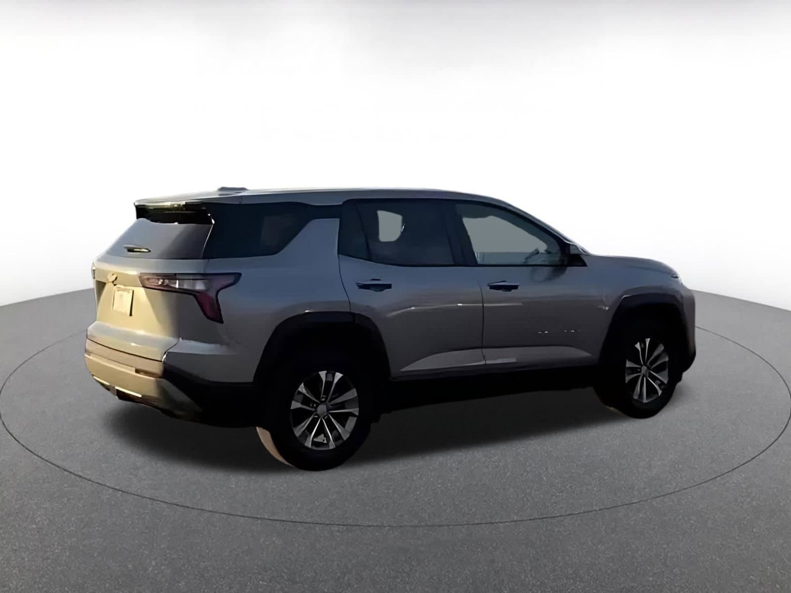 Thumbnail: 2025 Chevrolet Equinox - 7