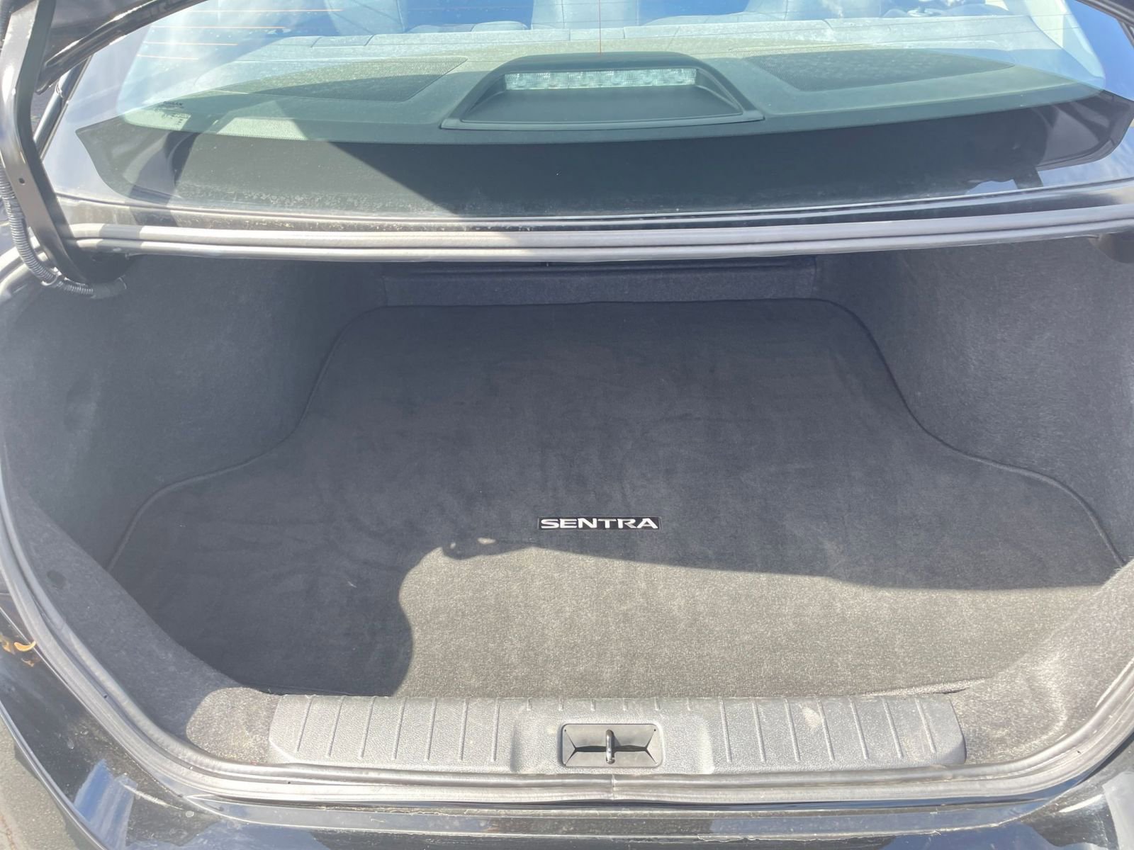 Thumbnail: 2024 Nissan Sentra - 31