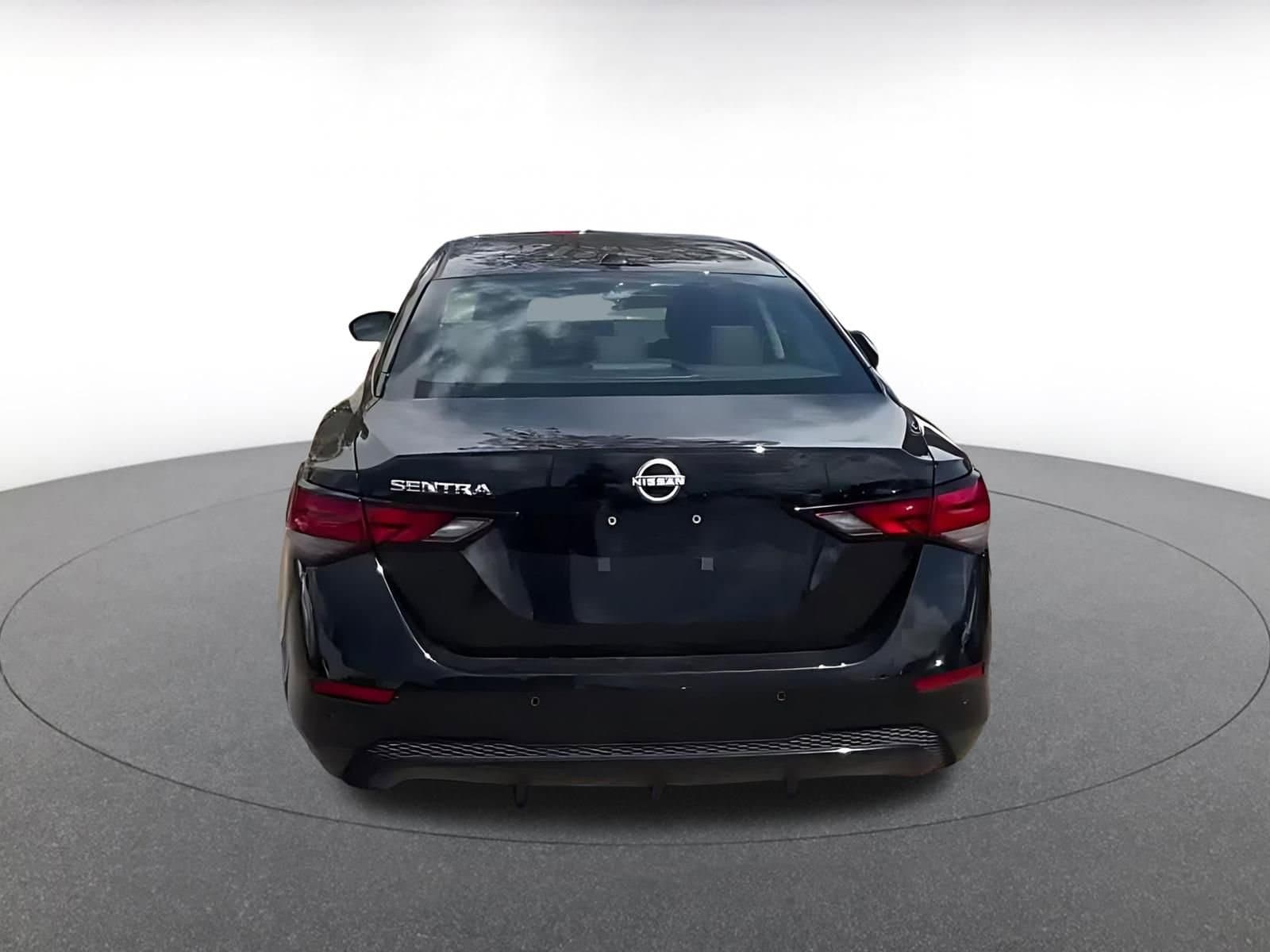 Thumbnail: 2025 Nissan Sentra - 12