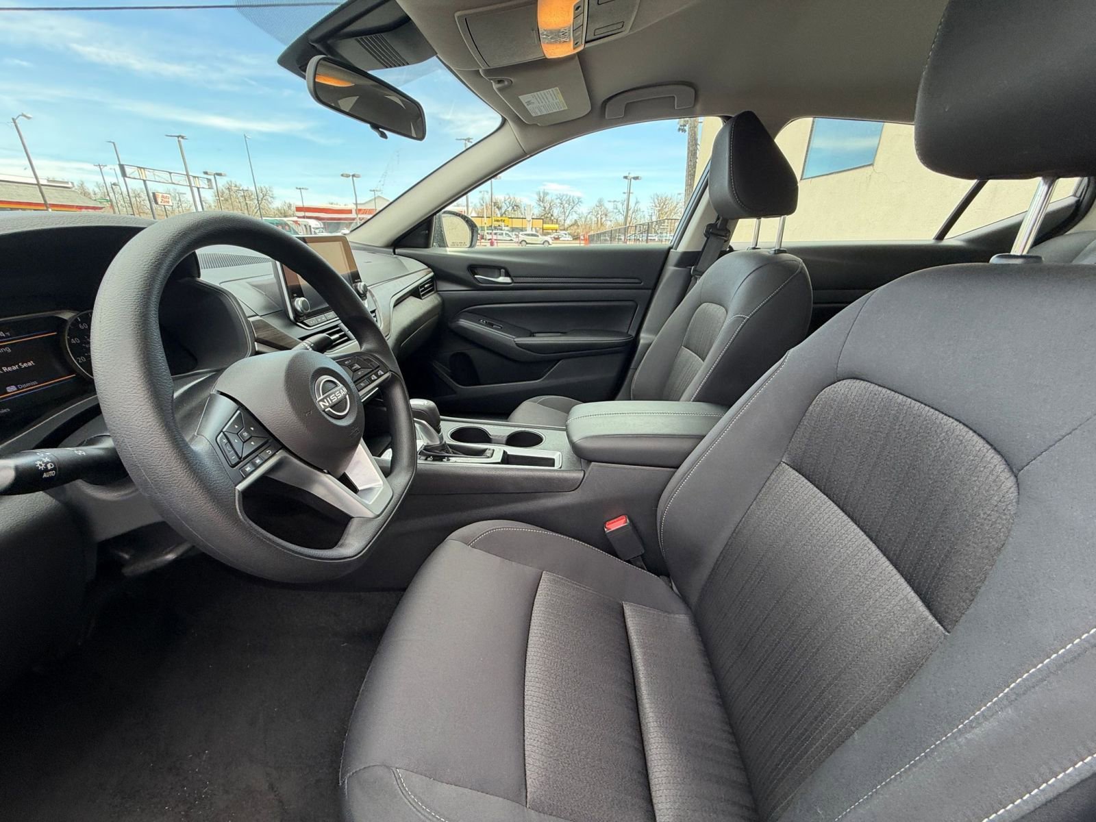 Thumbnail: 2025 Nissan Altima - 25