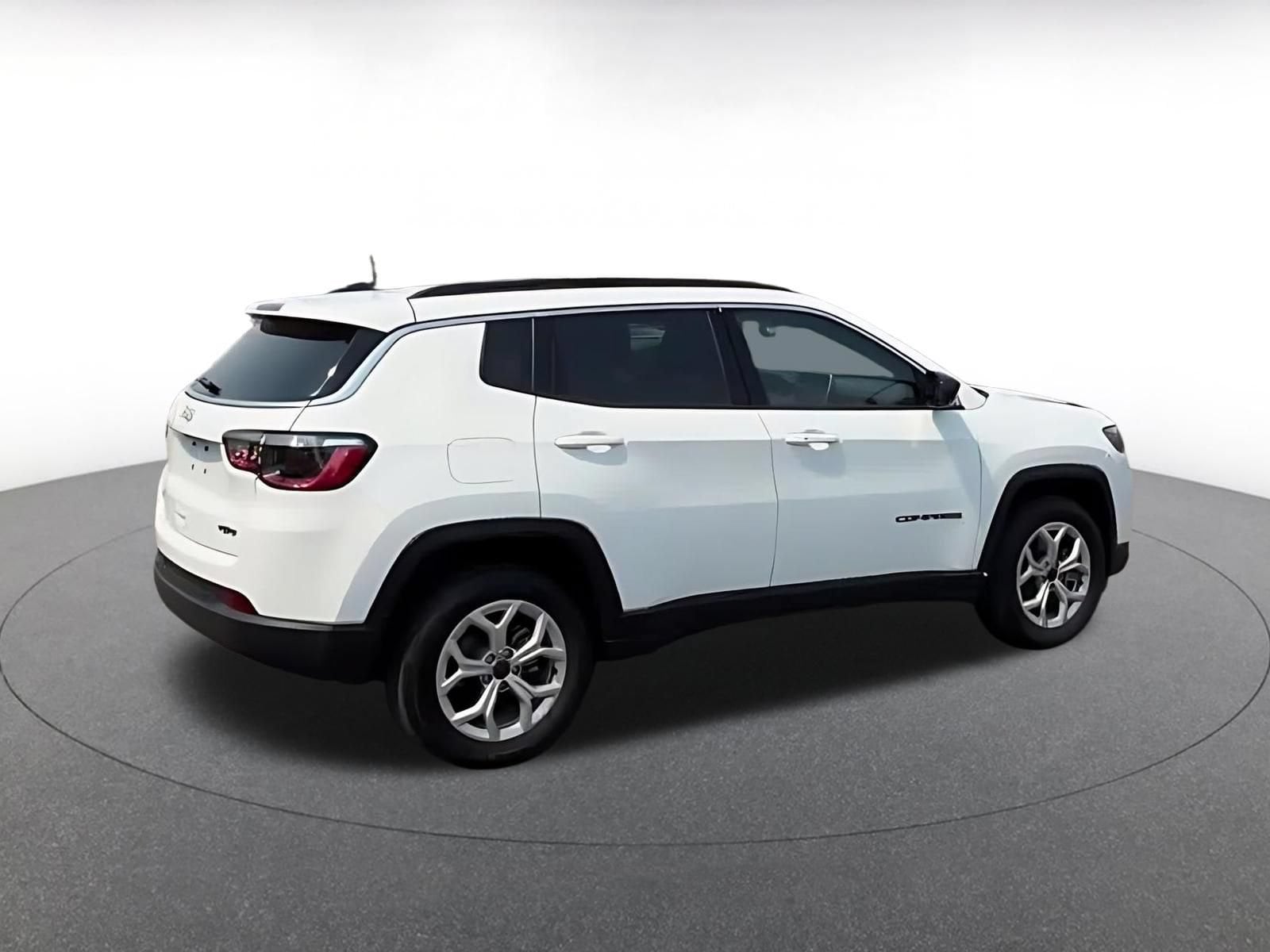 Thumbnail: 2025 Subaru Ascent - 10