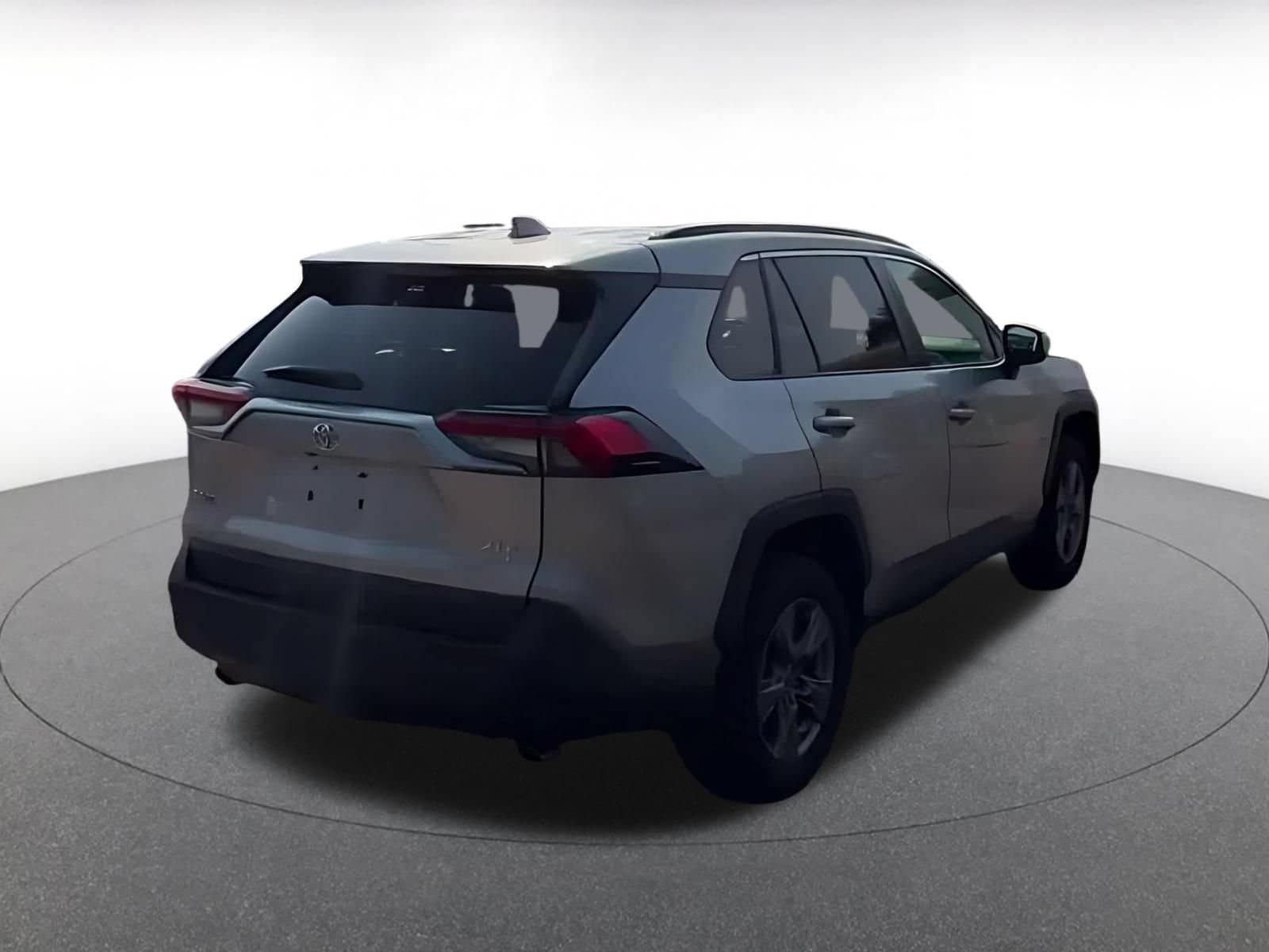 Thumbnail: 2024 Toyota RAV4 - 15