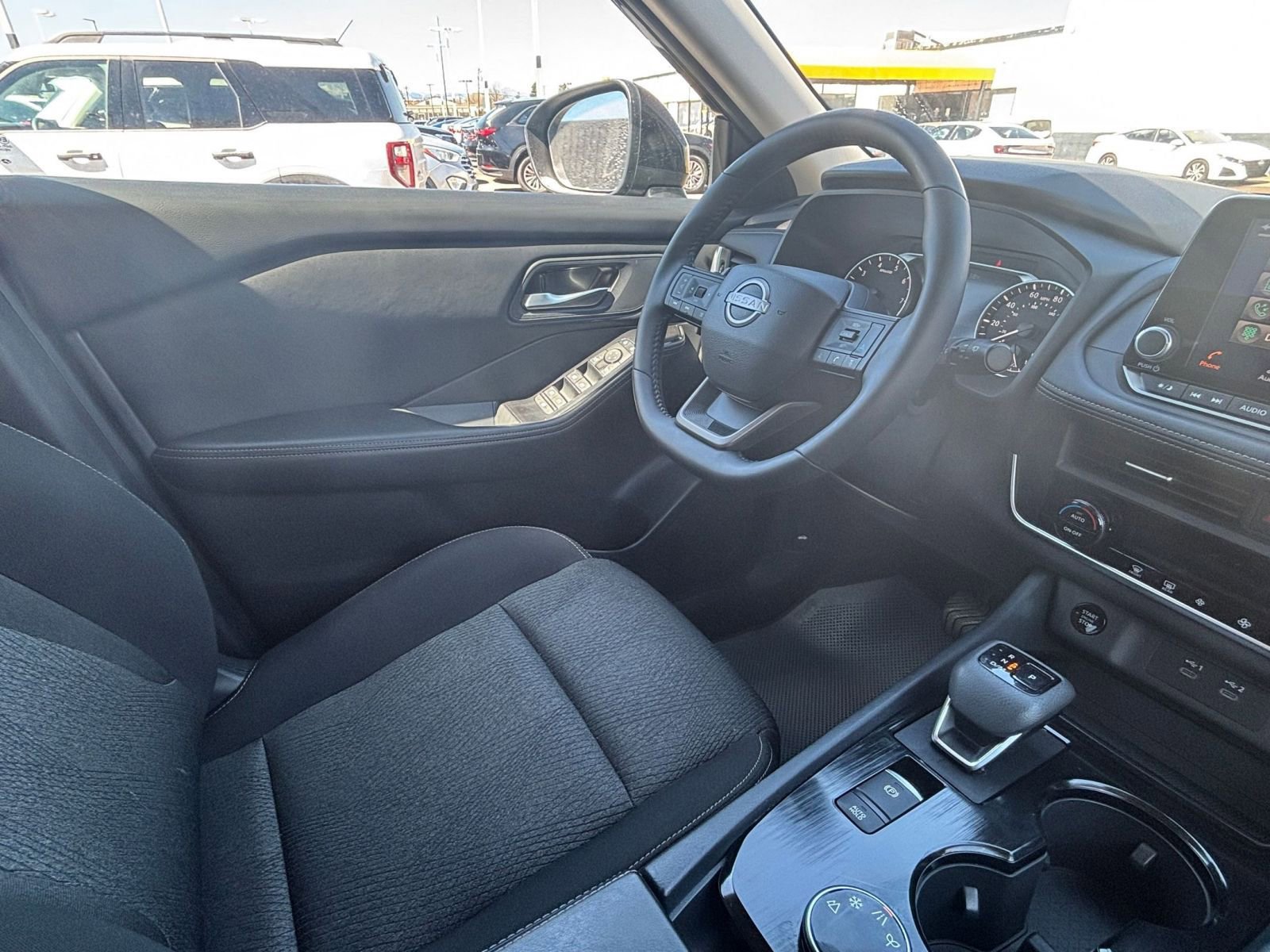 Thumbnail: 2025 Nissan Rogue - 33