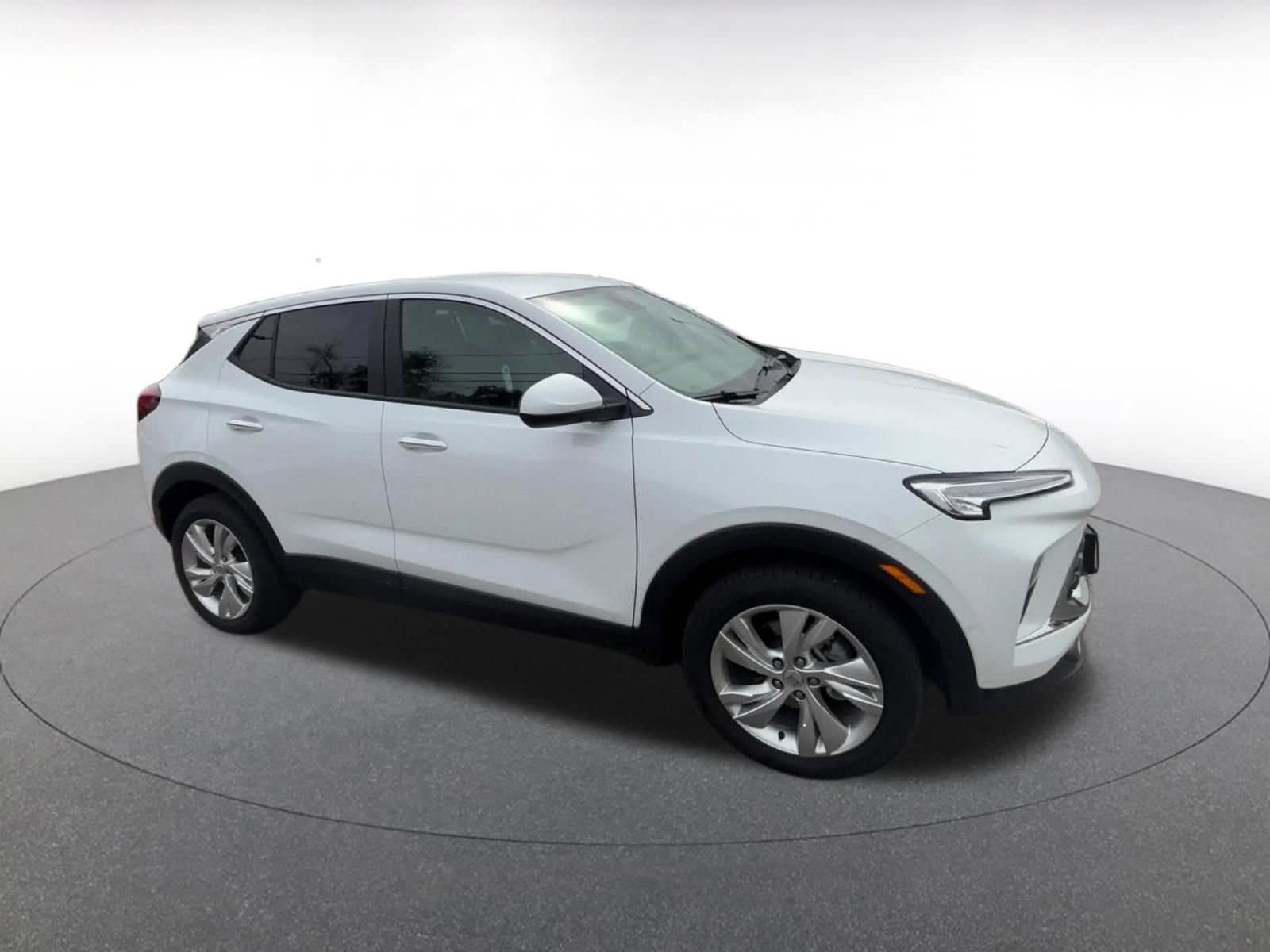 Thumbnail: 2025 Buick Encore GX - 2