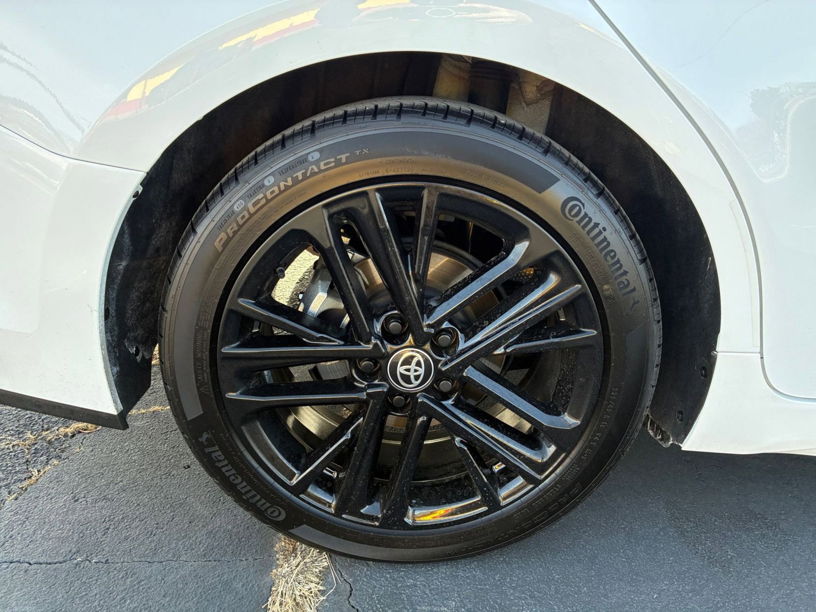 Thumbnail: 2025 Toyota Camry - 30