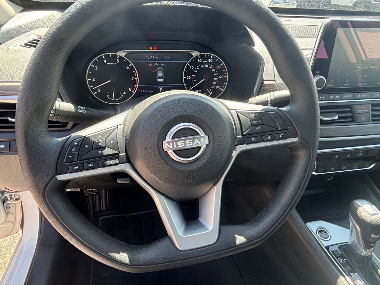 Thumbnail: 2025 Nissan Altima - 25