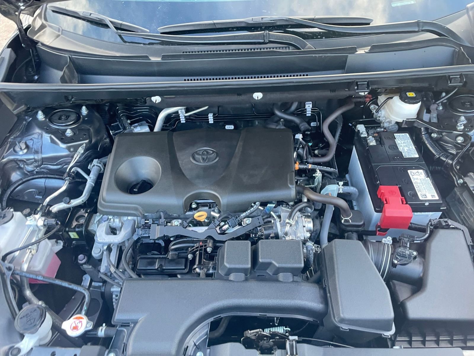 Thumbnail: 2025 Toyota RAV4 - 32