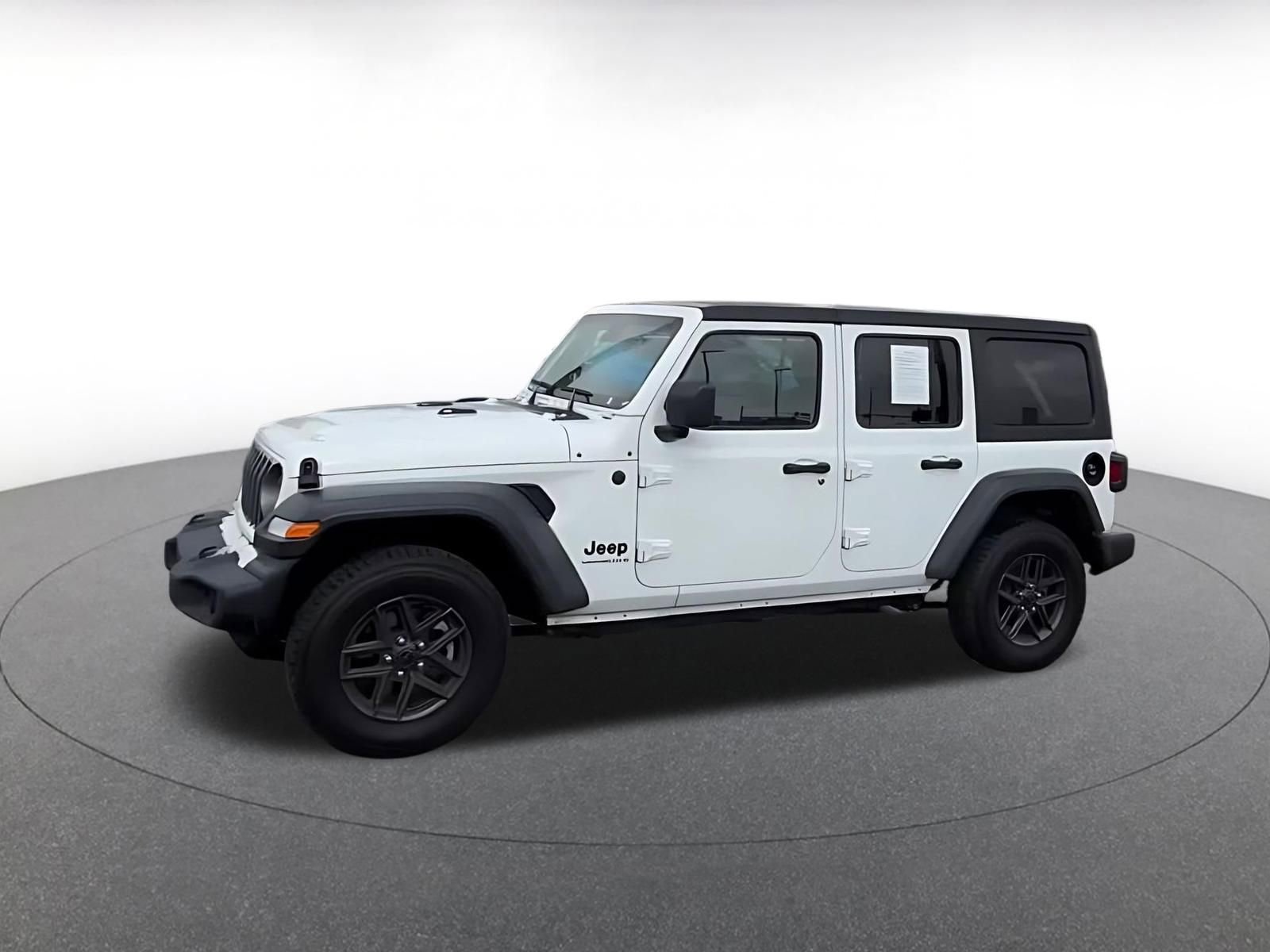 Thumbnail: 2025 Jeep Wrangler - 4