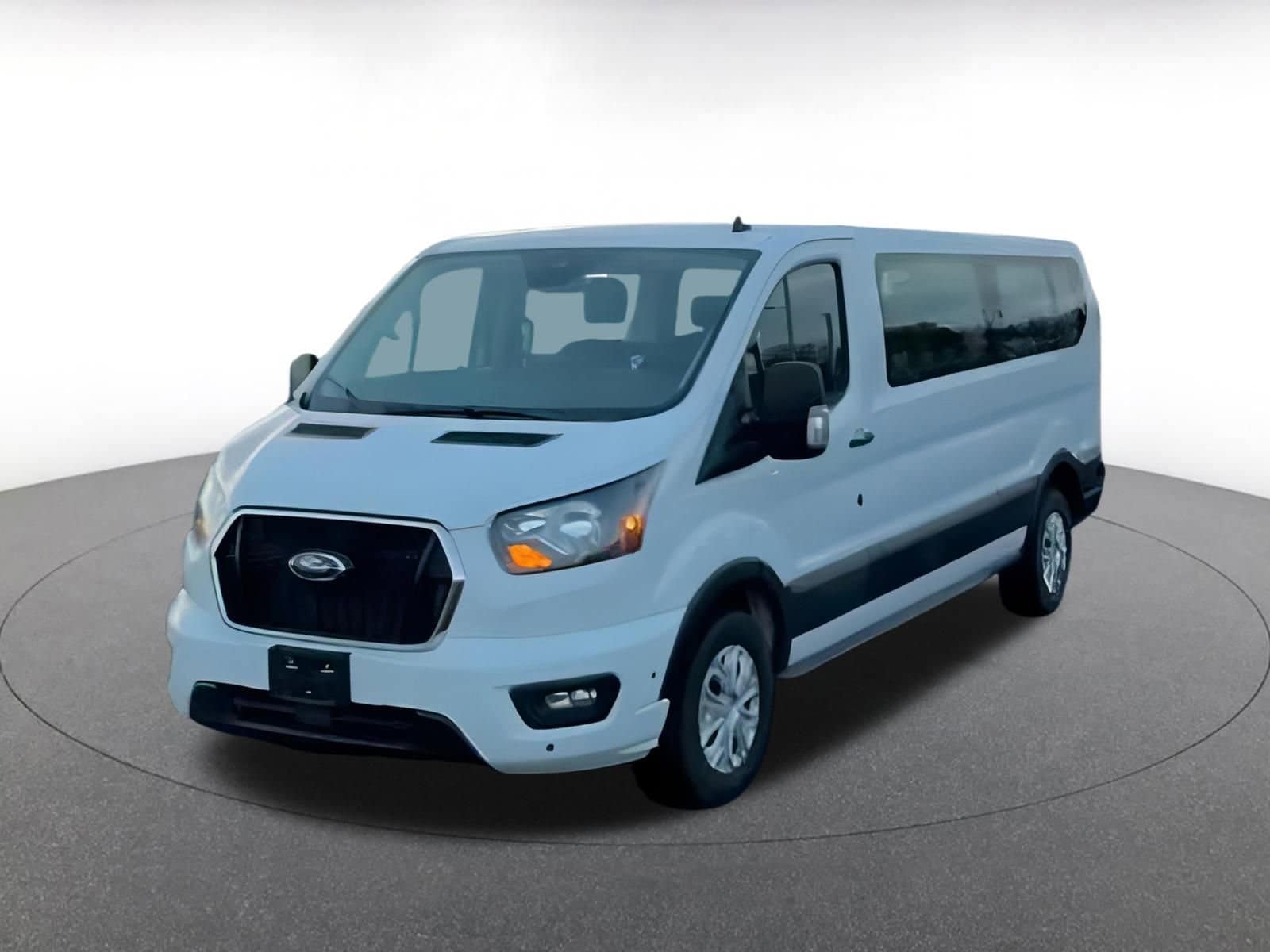 Thumbnail: 2024 Ford Econoline - 7