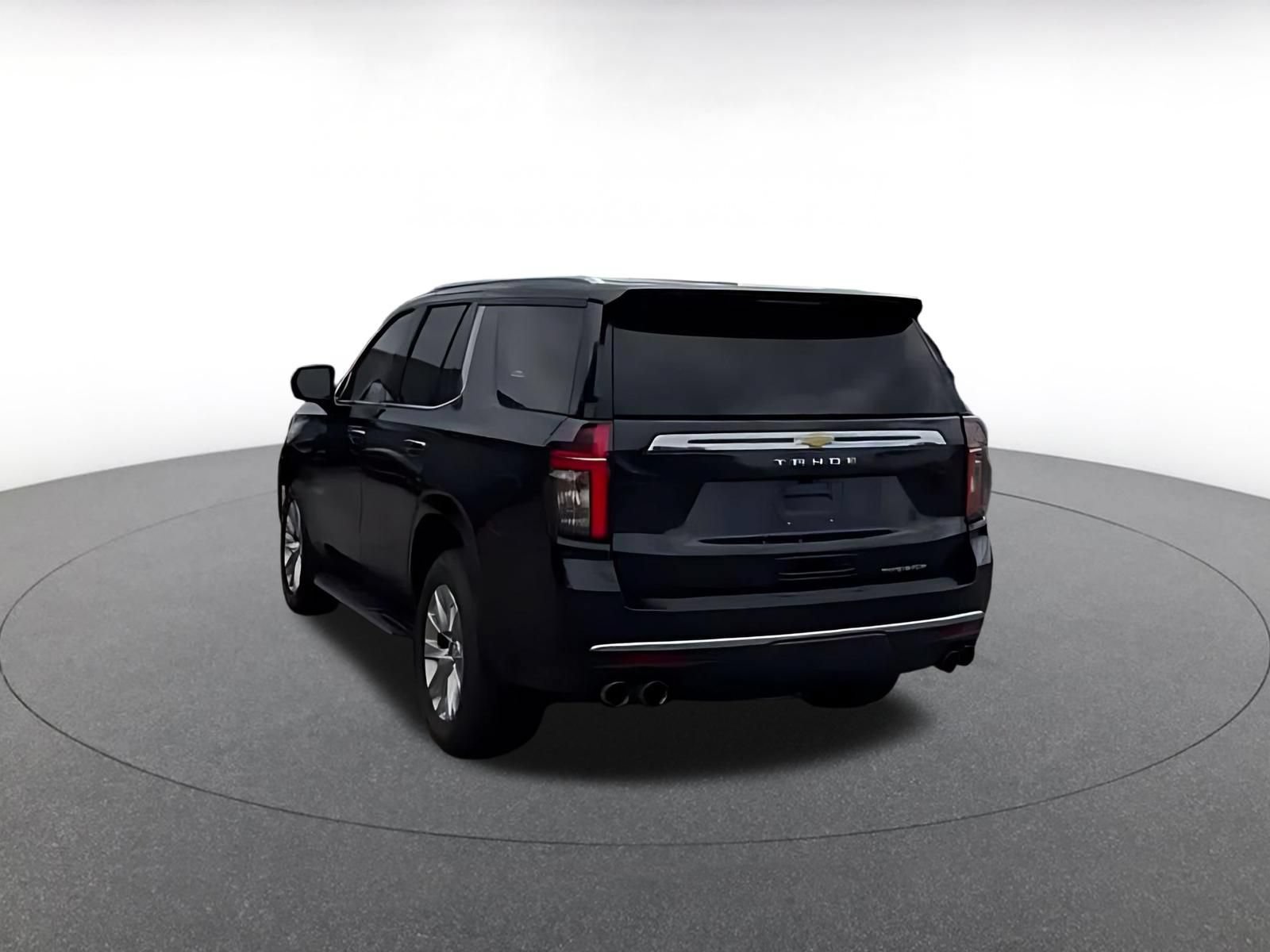 Thumbnail: 2023 Chevrolet Tahoe - 12