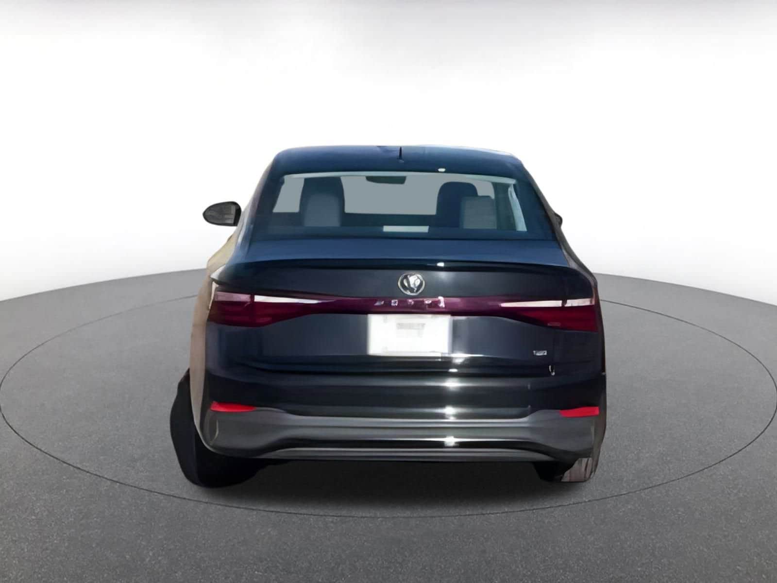 Thumbnail: 2025 Volkswagen Jetta - 16