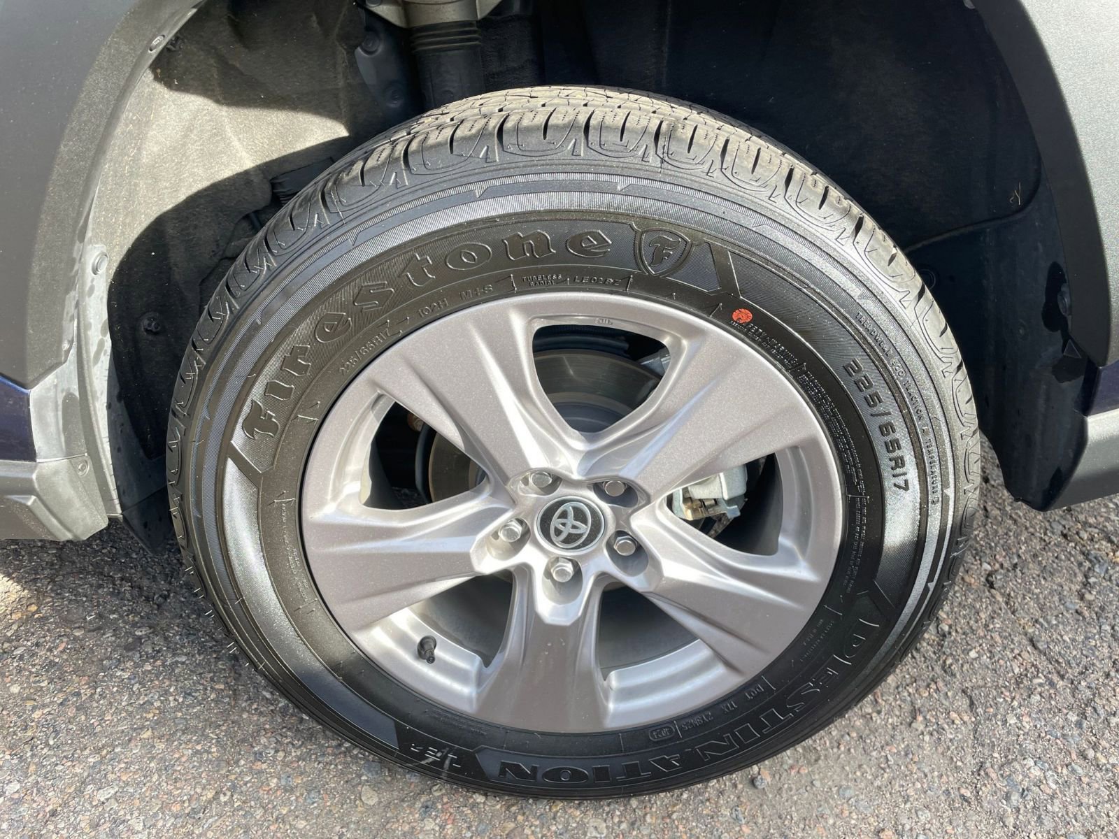 Thumbnail: 2025 Toyota RAV4 - 30