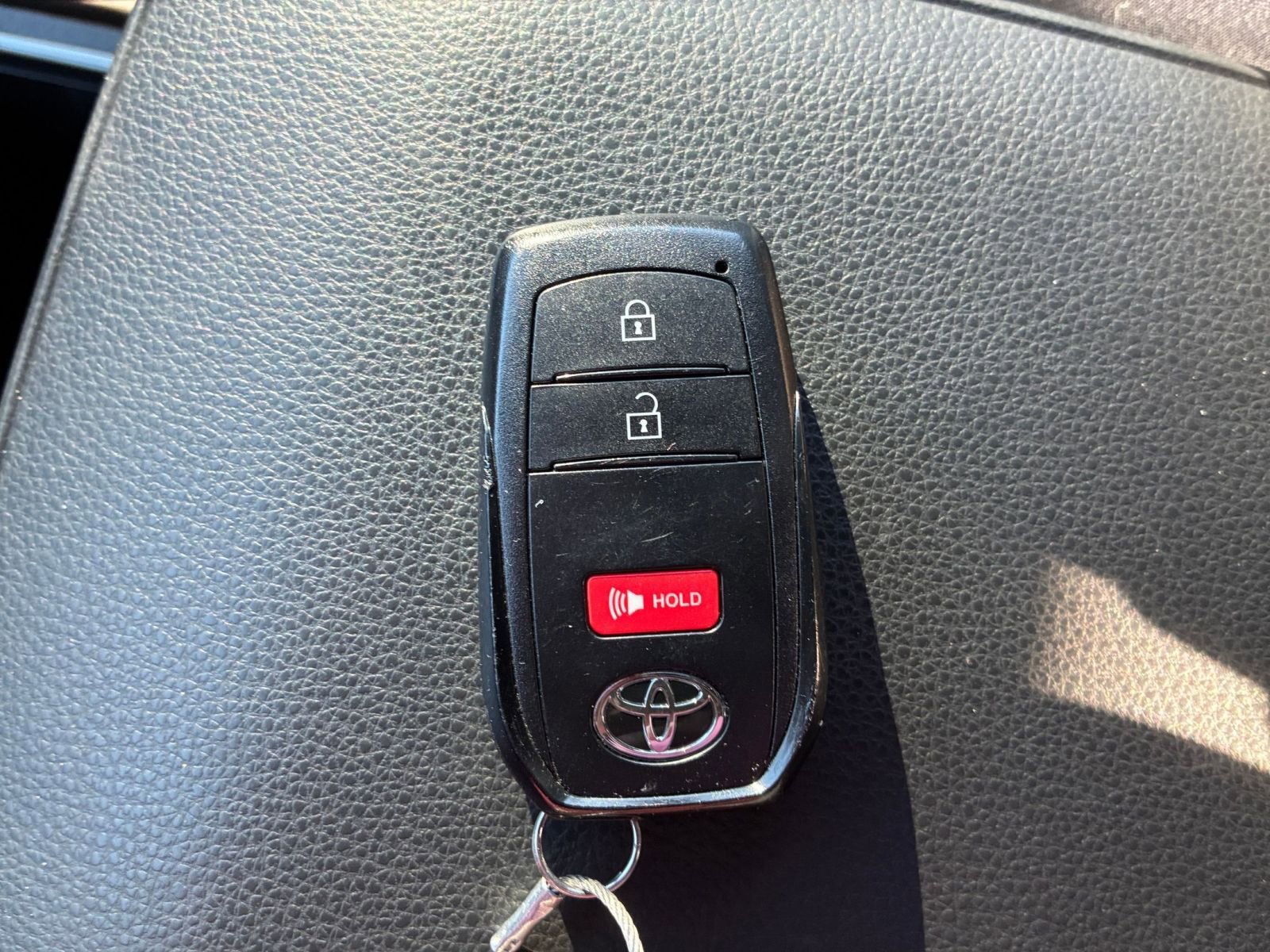 Thumbnail: 2025 Toyota Tacoma - 21