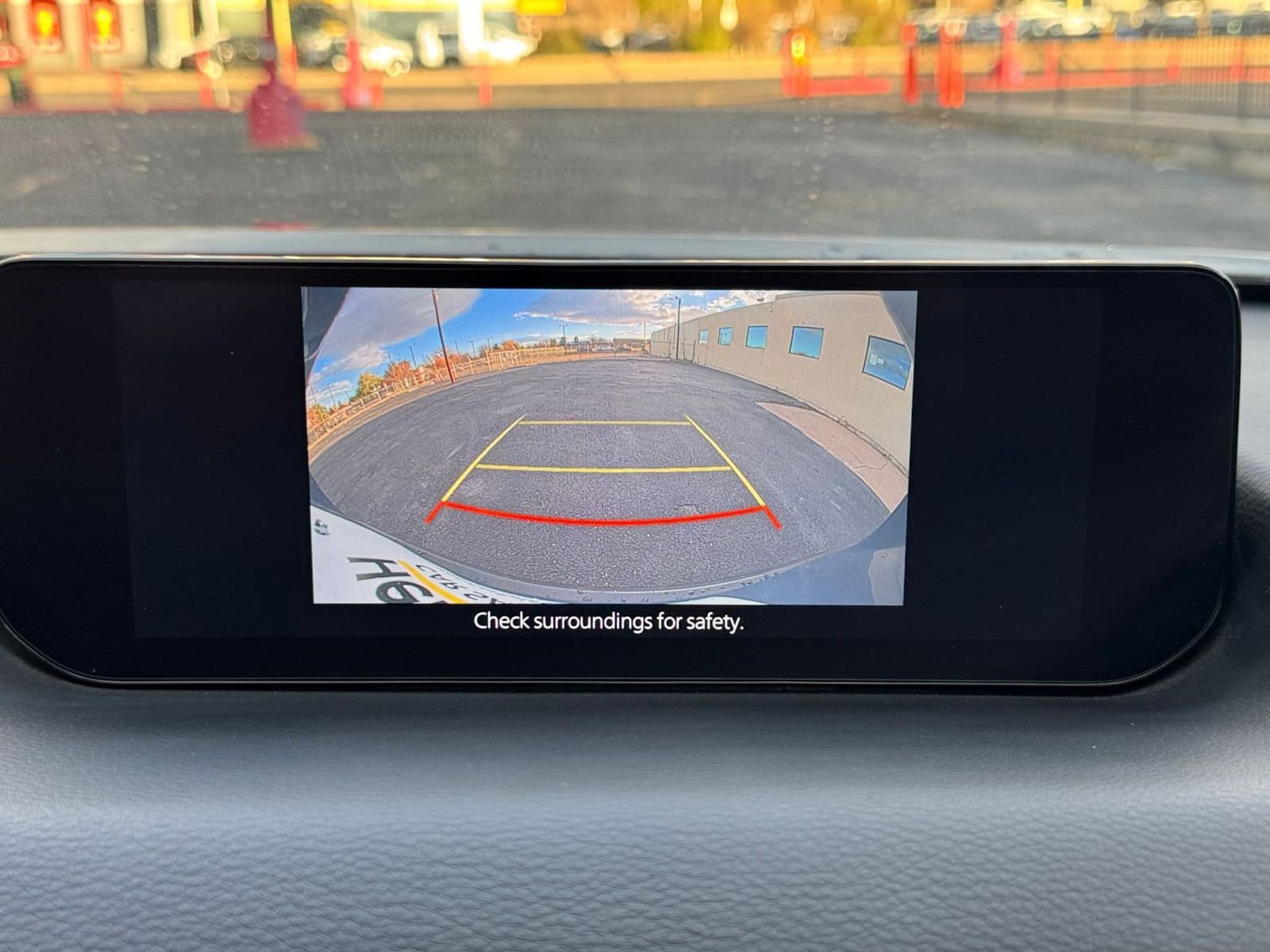 Thumbnail: 2025 Mazda CX-50 - 17