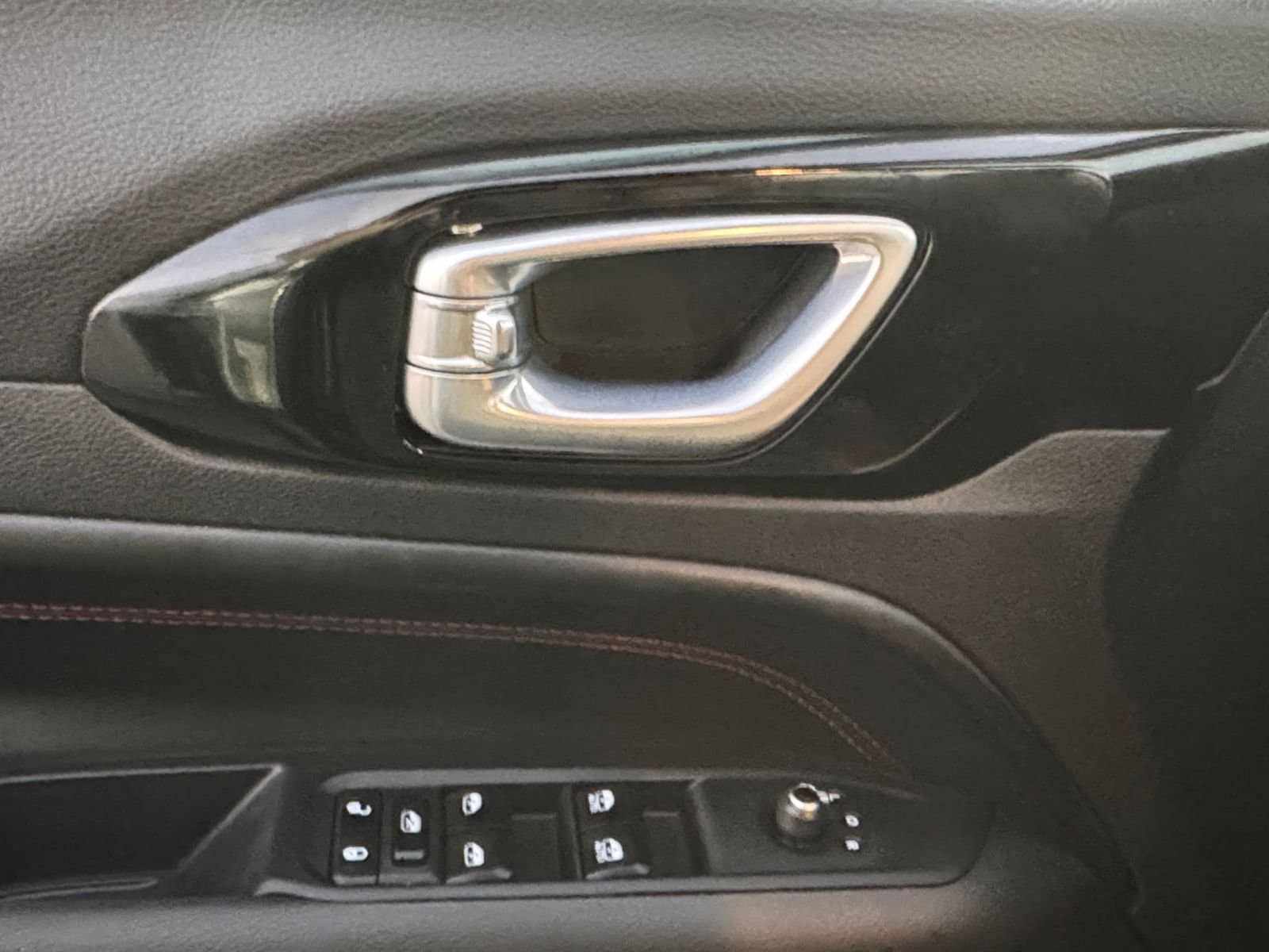 Thumbnail: 2025 Jeep Compass - 20