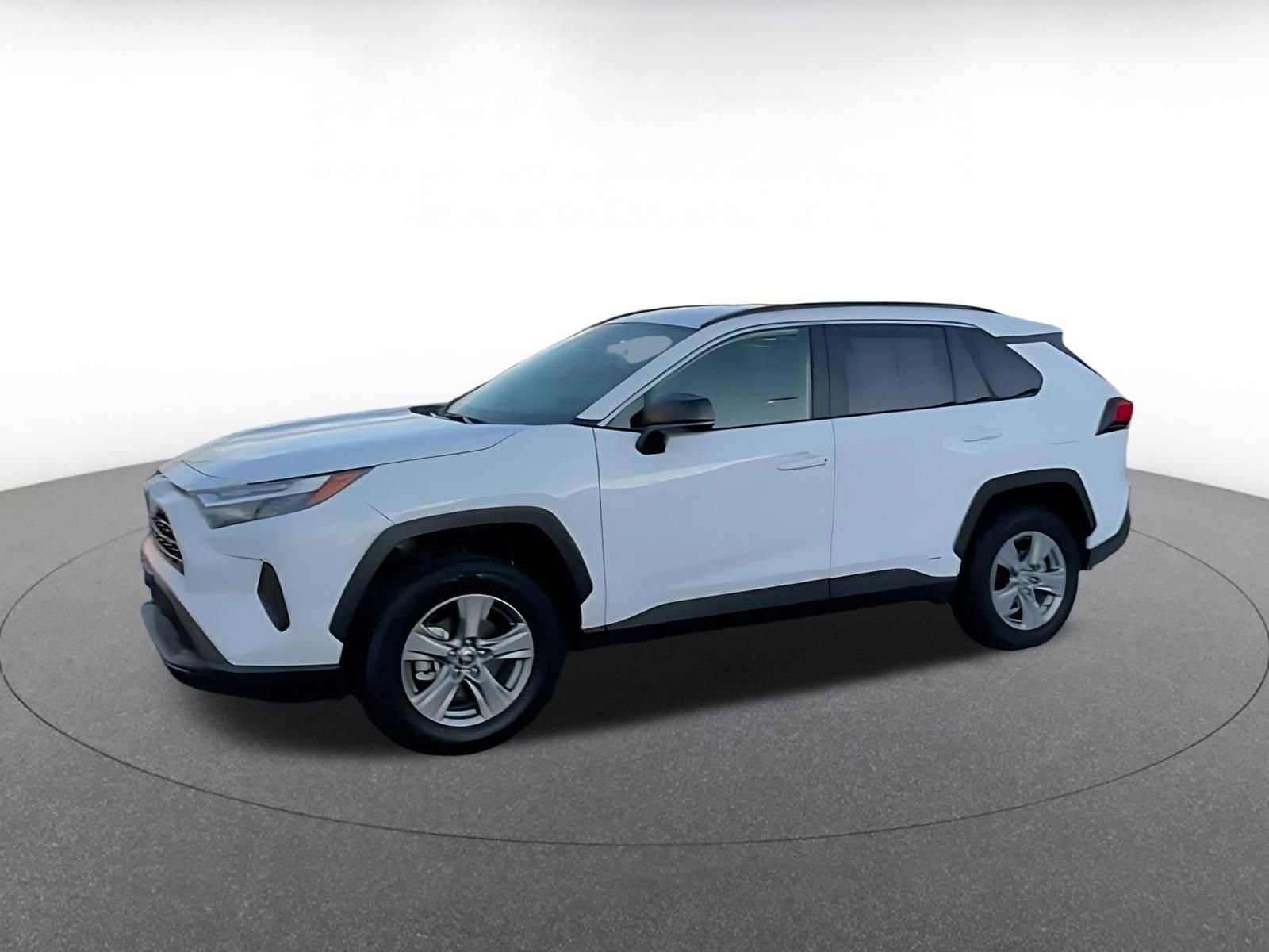 Thumbnail: 2025 Toyota RAV4 - 8