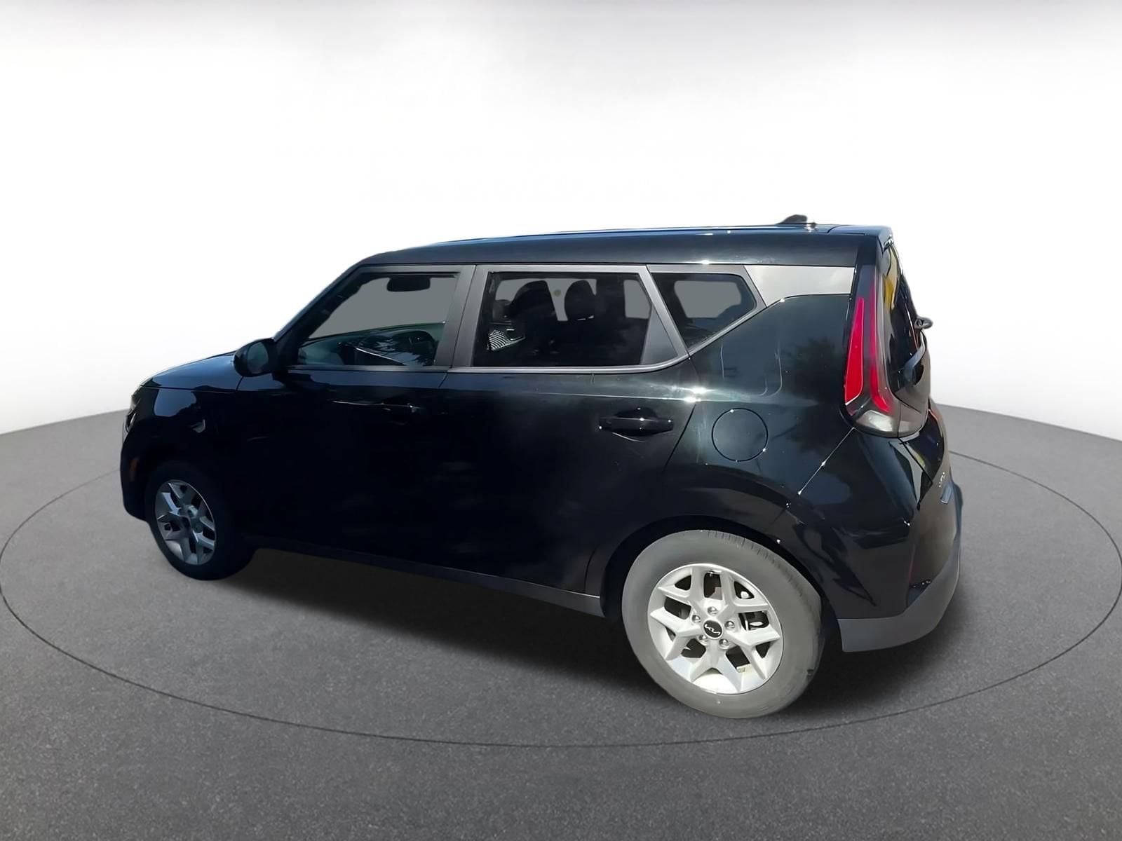 Thumbnail: 2025 Kia Soul - 8