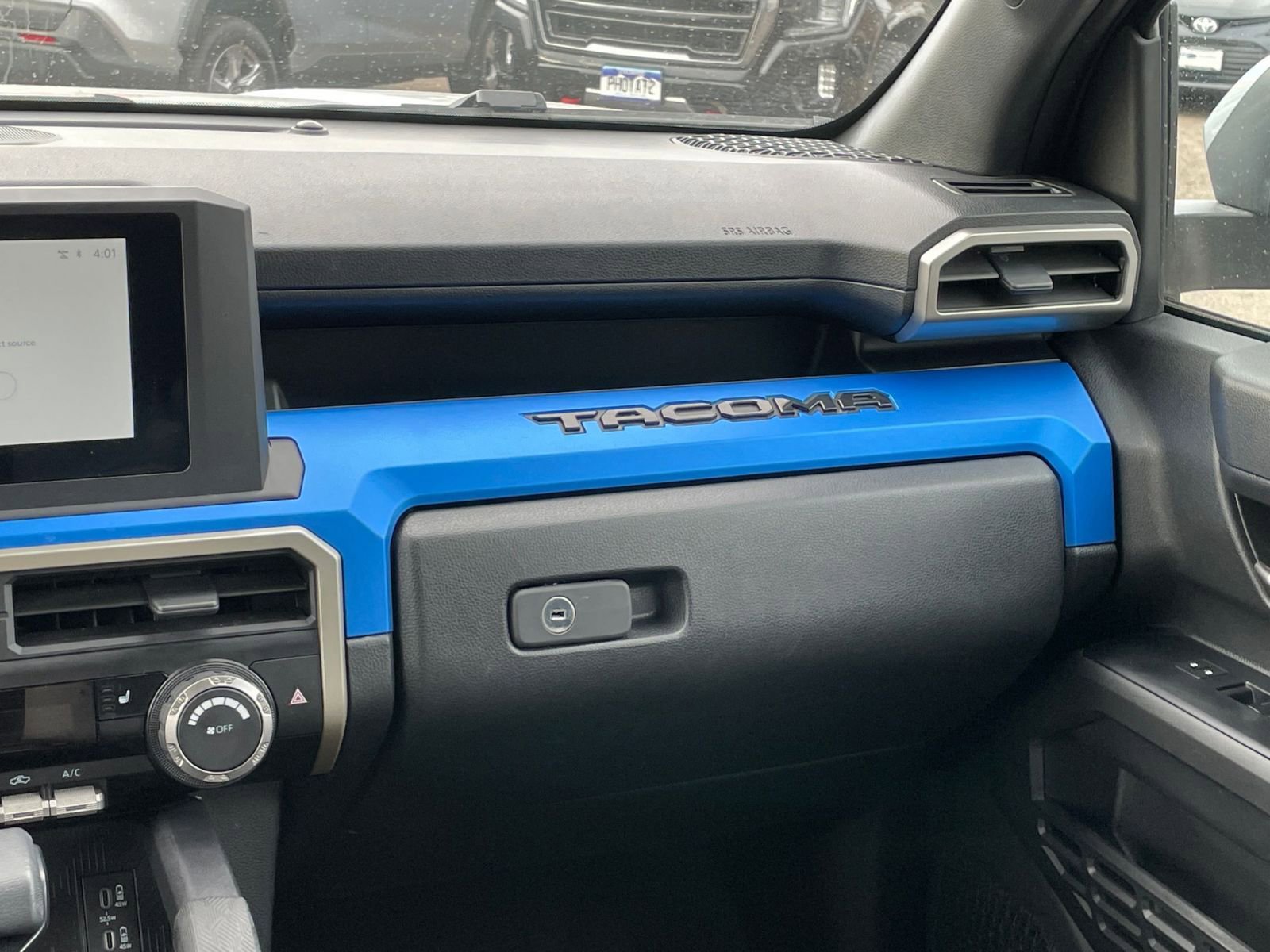 Thumbnail: 2025 Toyota Tacoma - 34