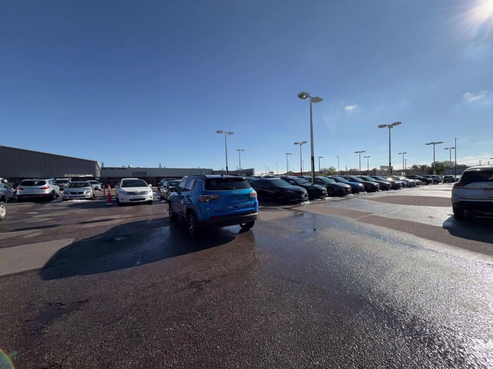 Thumbnail: 2025 Jeep Compass - 15