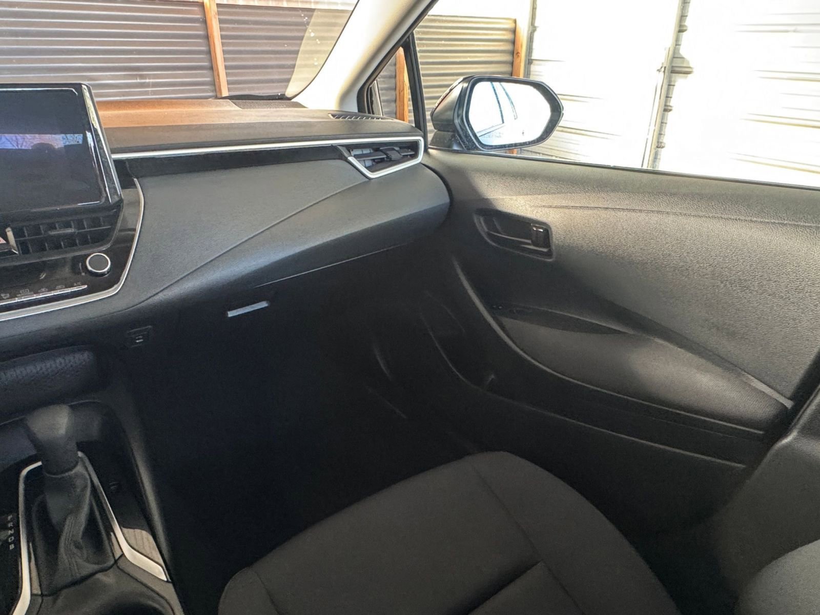 Thumbnail: 2025 Toyota Corolla - 33