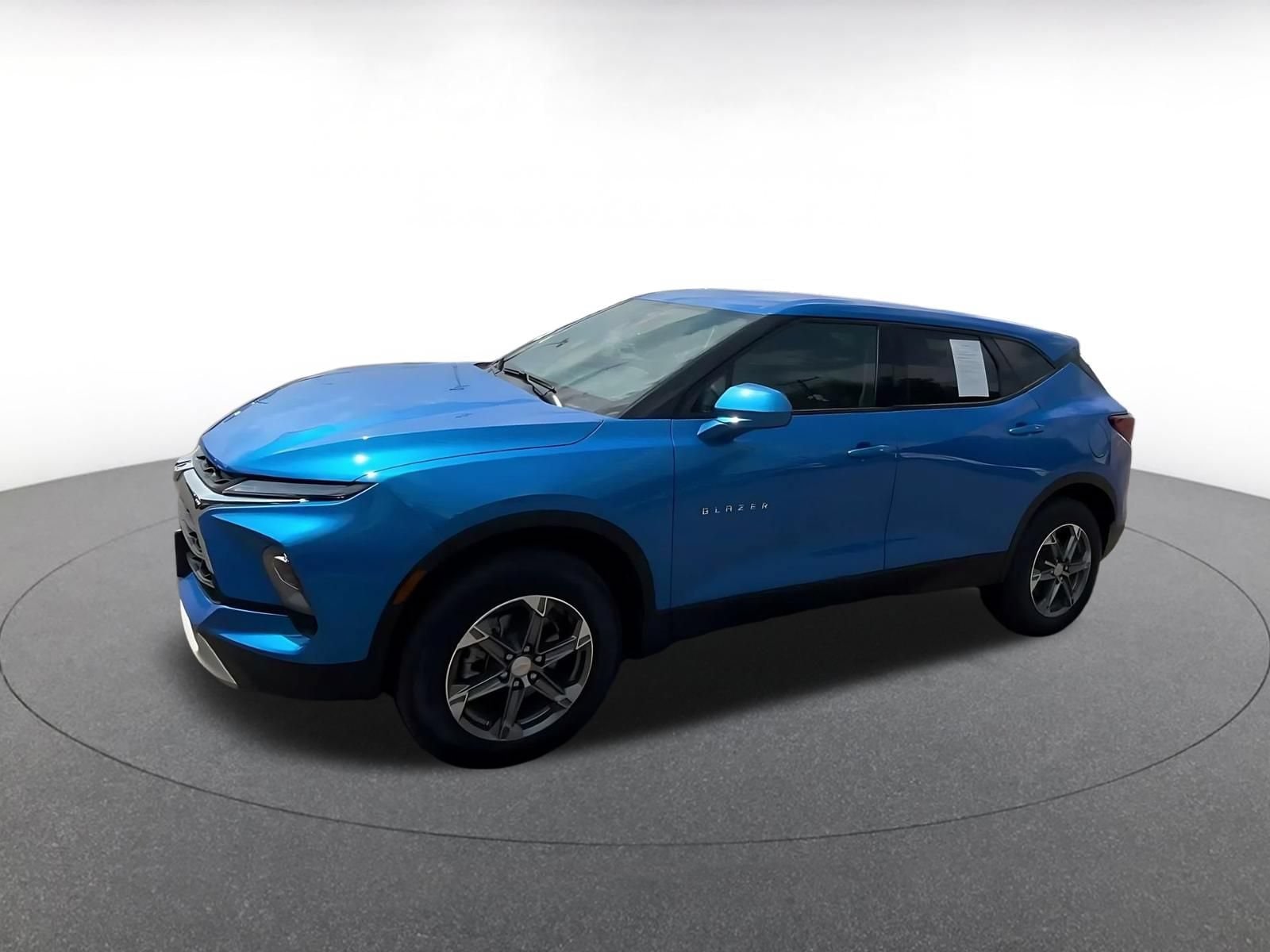 Thumbnail: 2026 Chevrolet Blazer - 6