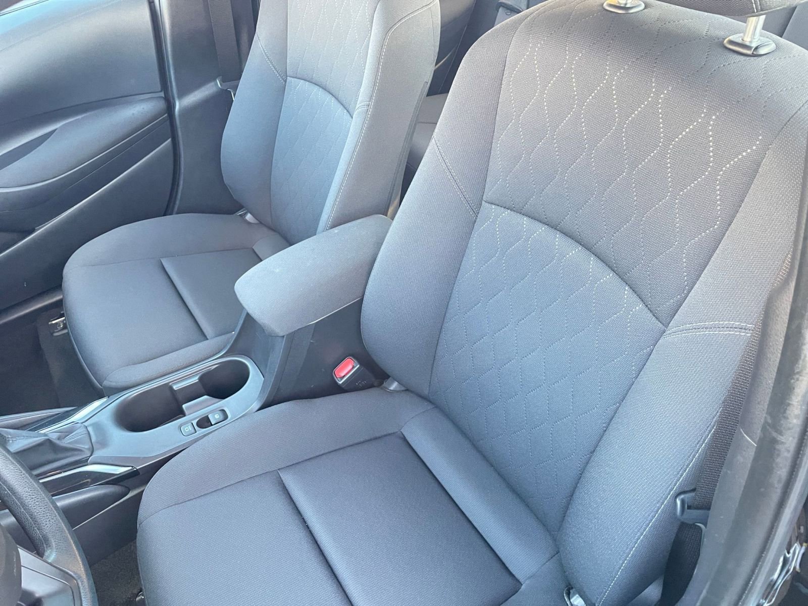 Thumbnail: 2025 Toyota Corolla - 34