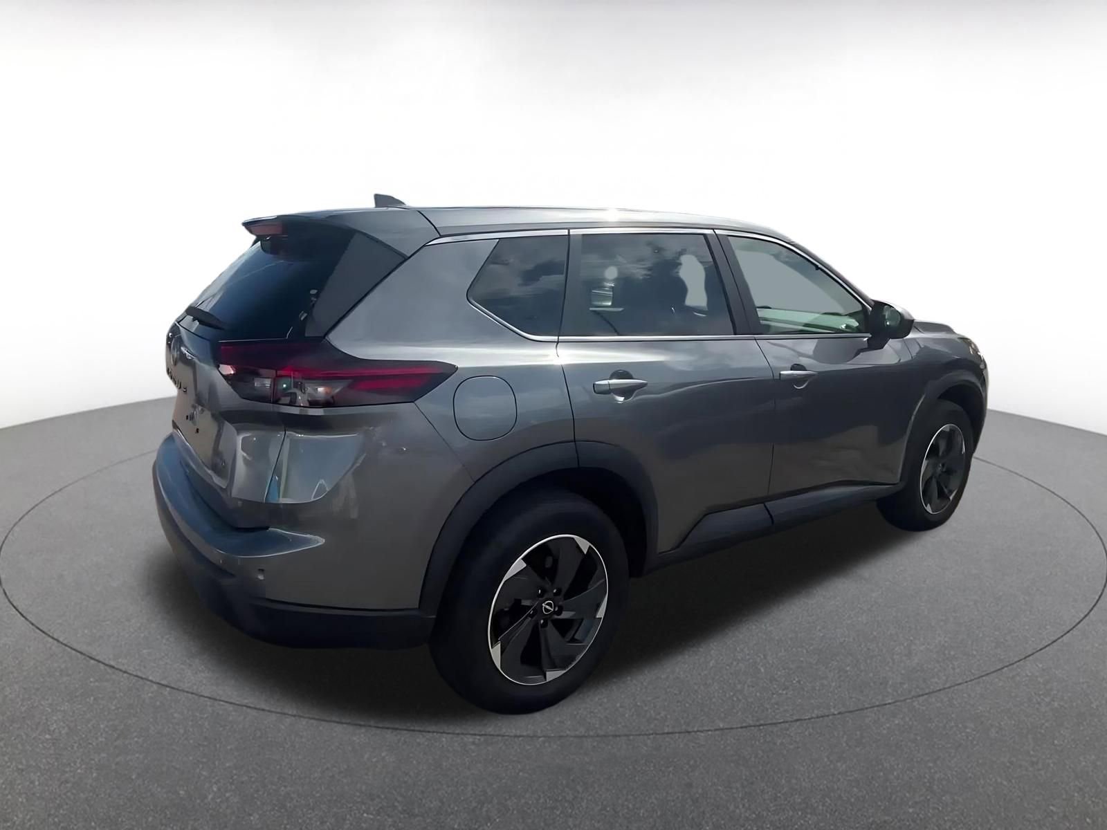 Thumbnail: 2025 Nissan Rogue - 15