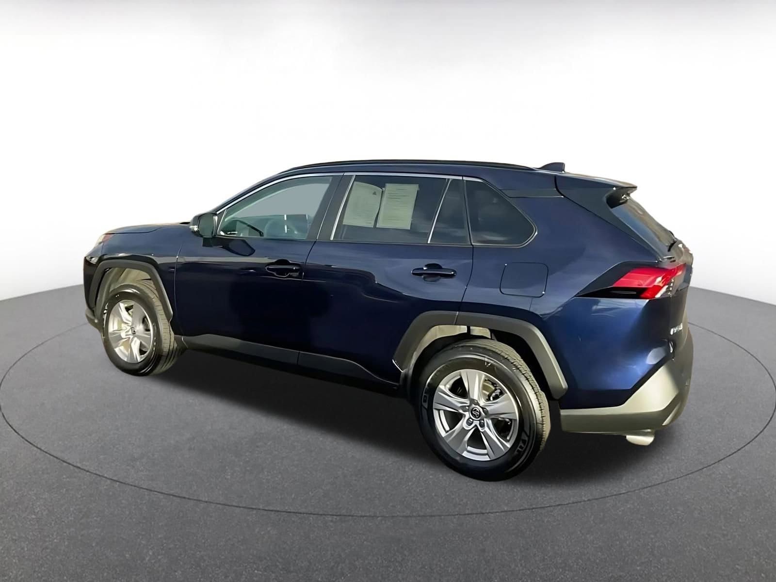 Thumbnail: 2025 Toyota RAV4 - 10