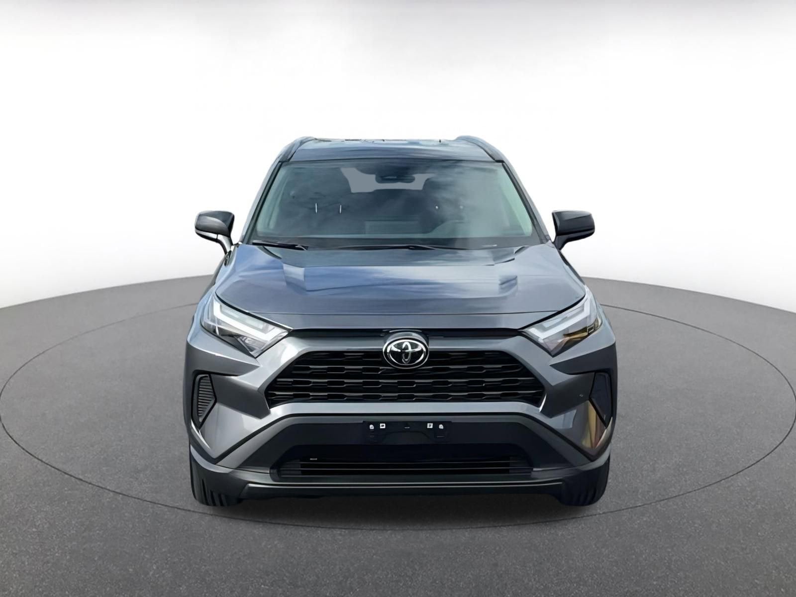 Thumbnail: 2025 Toyota RAV4 - 3