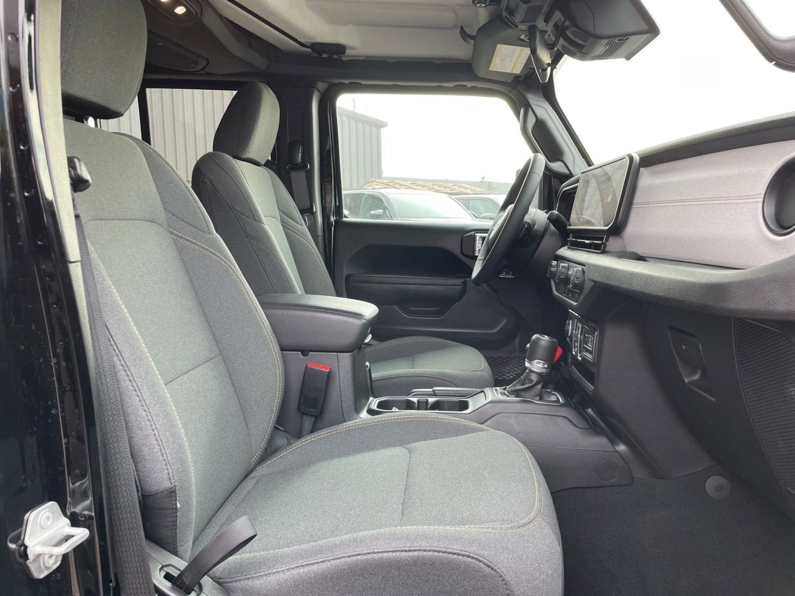 Thumbnail: 2025 Jeep Wrangler - 35