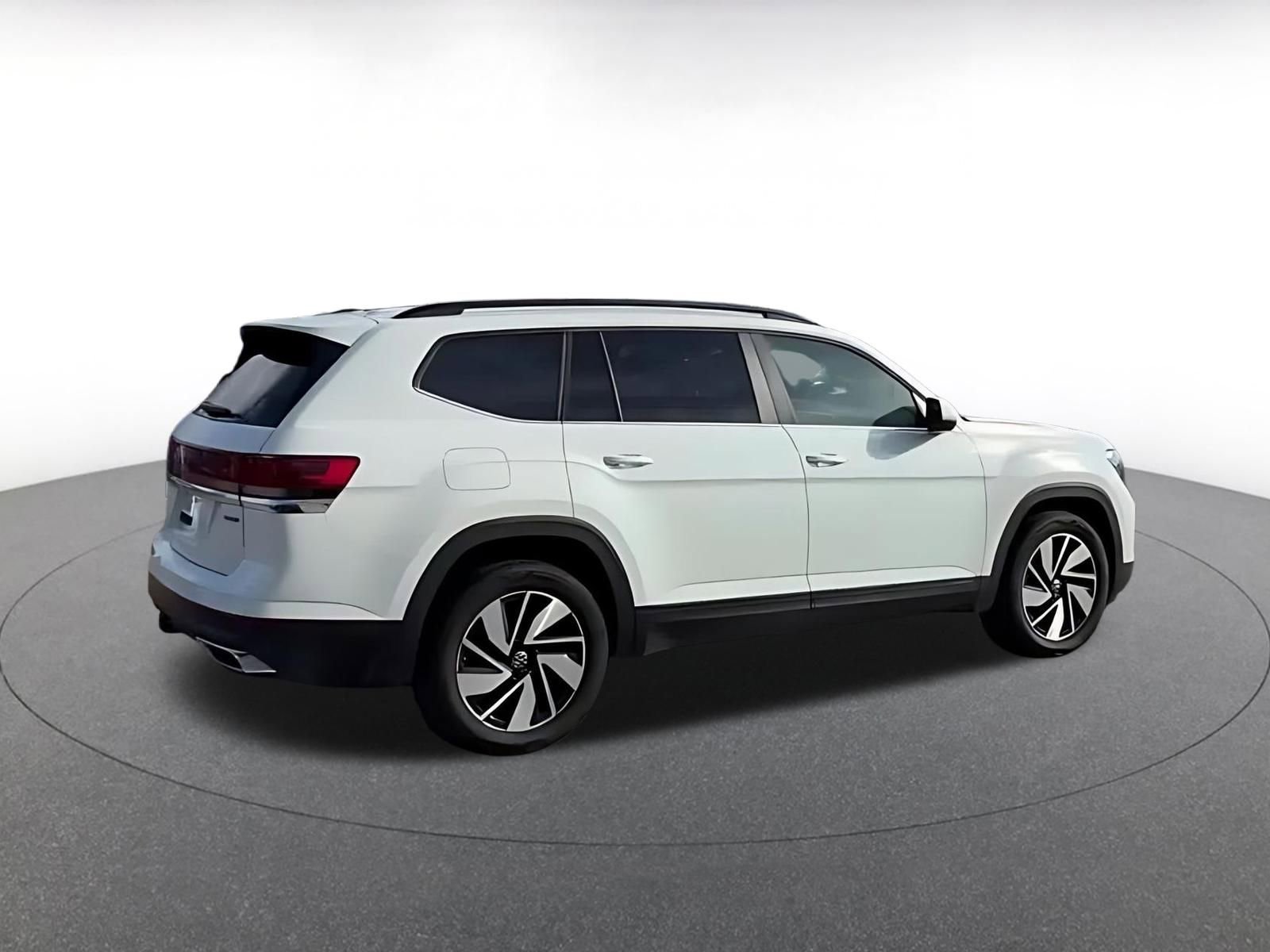 Thumbnail: 2025 Volkswagen Atlas - 10