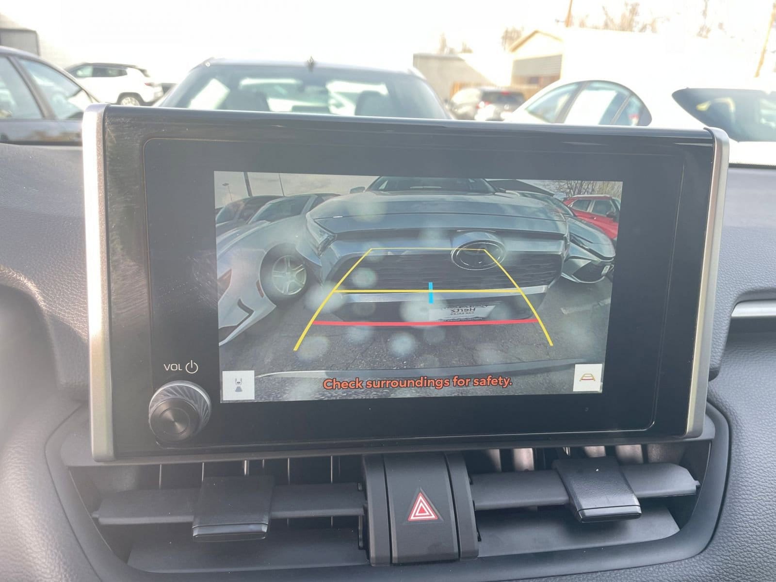 Thumbnail: 2025 Toyota RAV4 - 17