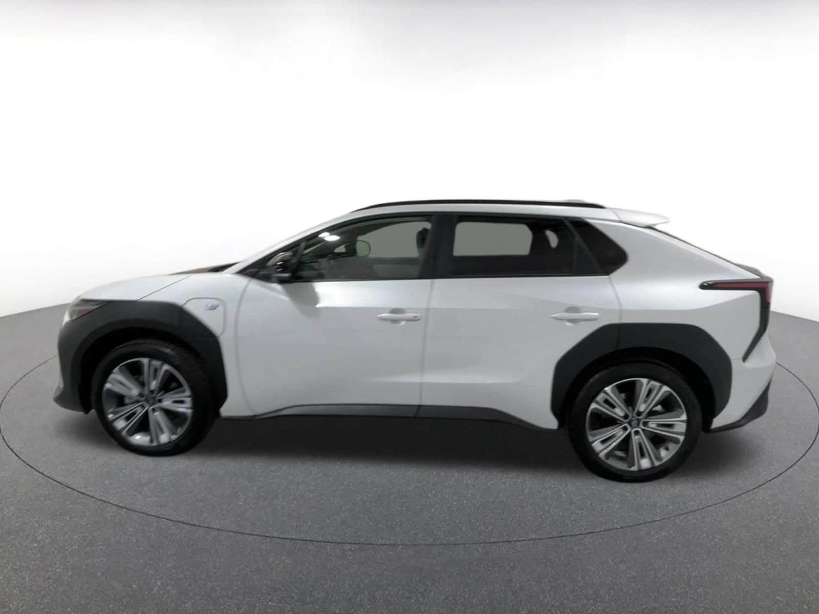 Thumbnail: 2023 Subaru Solterra - 8