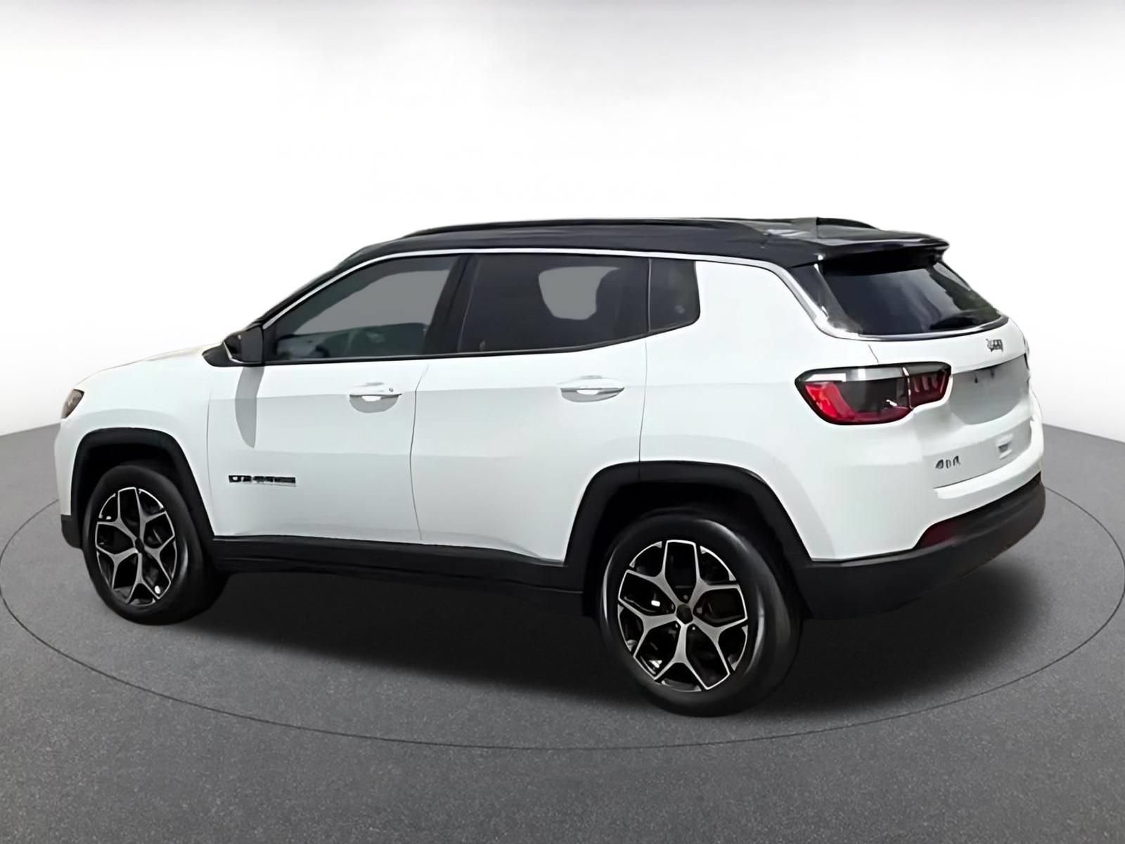 Thumbnail: 2025 Jeep Compass - 10