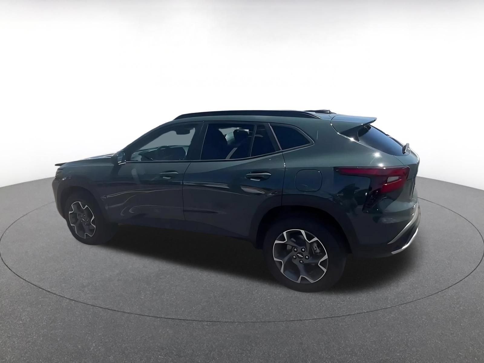 Thumbnail: 2025 Chevrolet Trax - 10