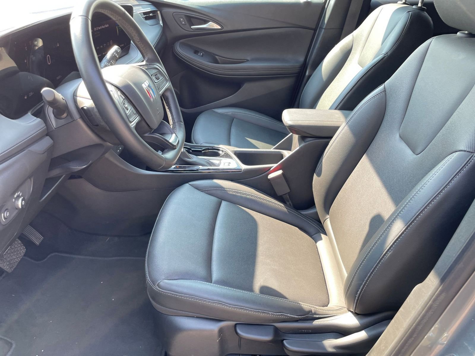 Thumbnail: 2024 Buick Encore GX - 24