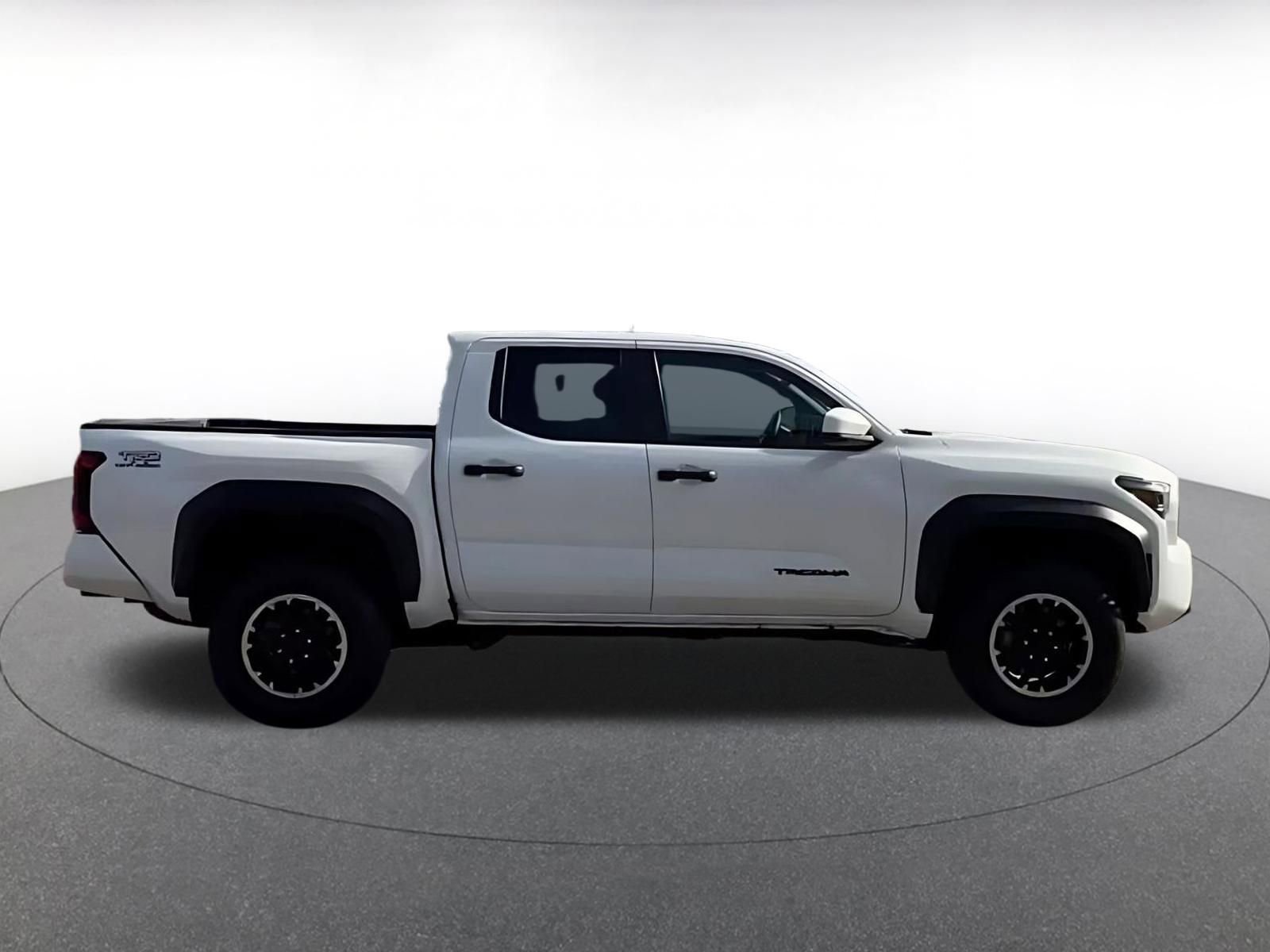 Thumbnail: 2025 Toyota Tacoma - 12