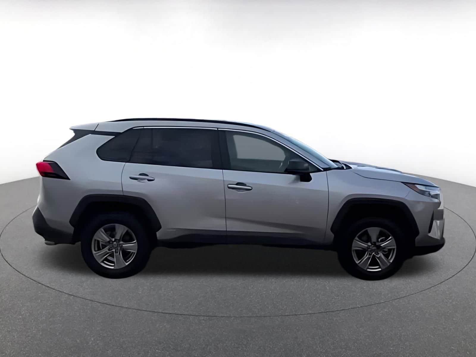 Thumbnail: 2025 Toyota RAV4 - 14