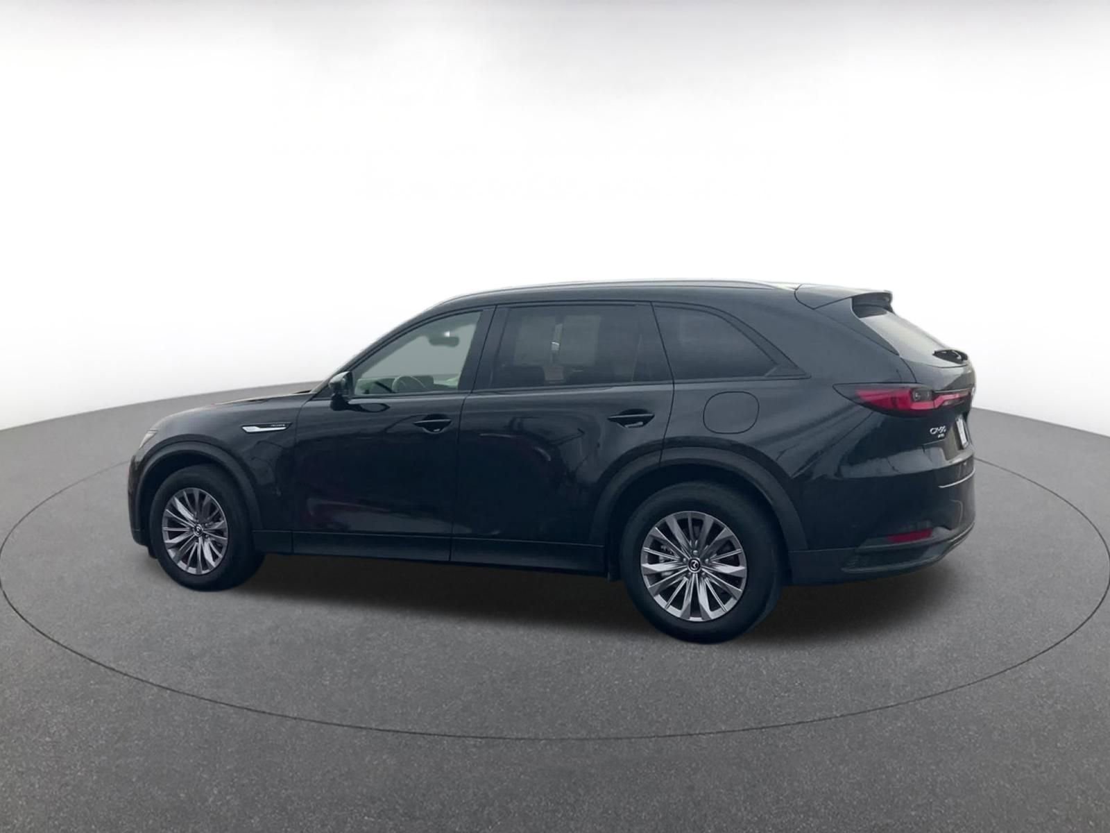 Thumbnail: 2025 Mazda CX-90 - 10