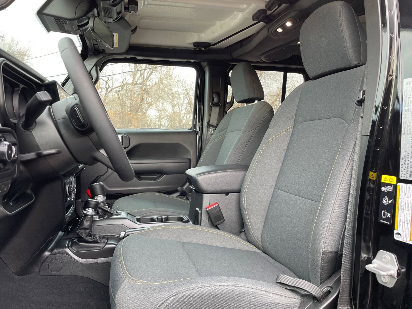 Thumbnail: 2025 Jeep Wrangler - 25