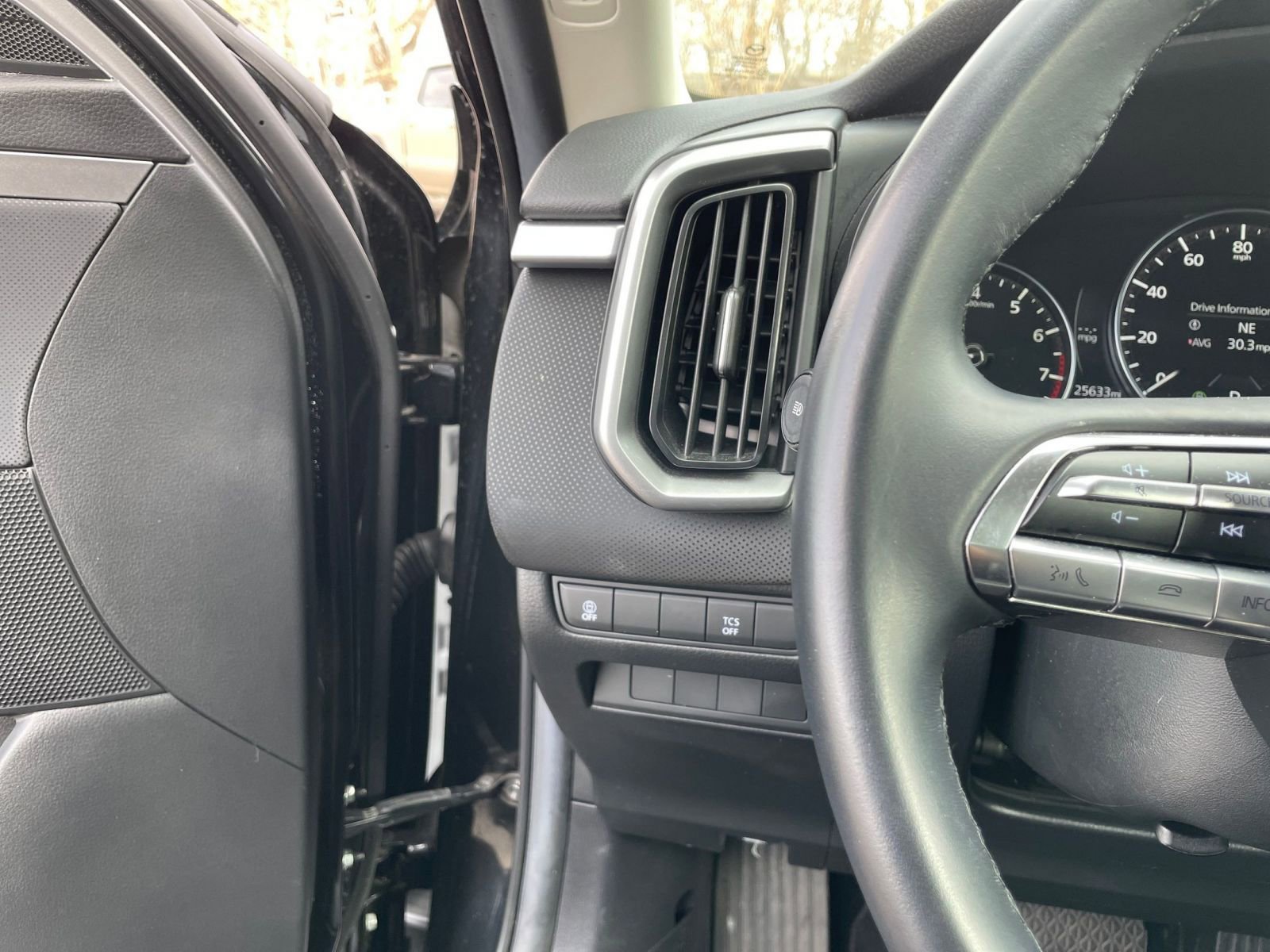 Thumbnail: 2025 Mazda CX-50 - 32