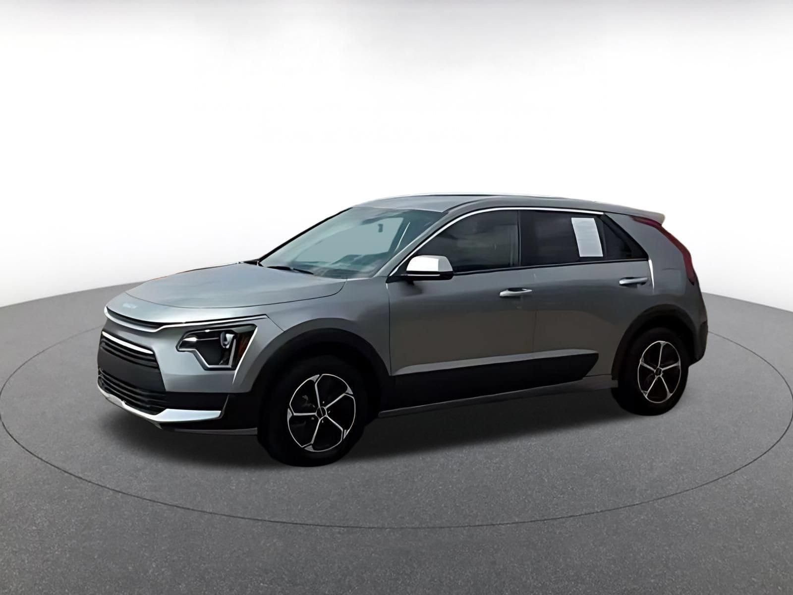 Thumbnail: 2026 Kia Niro - 7